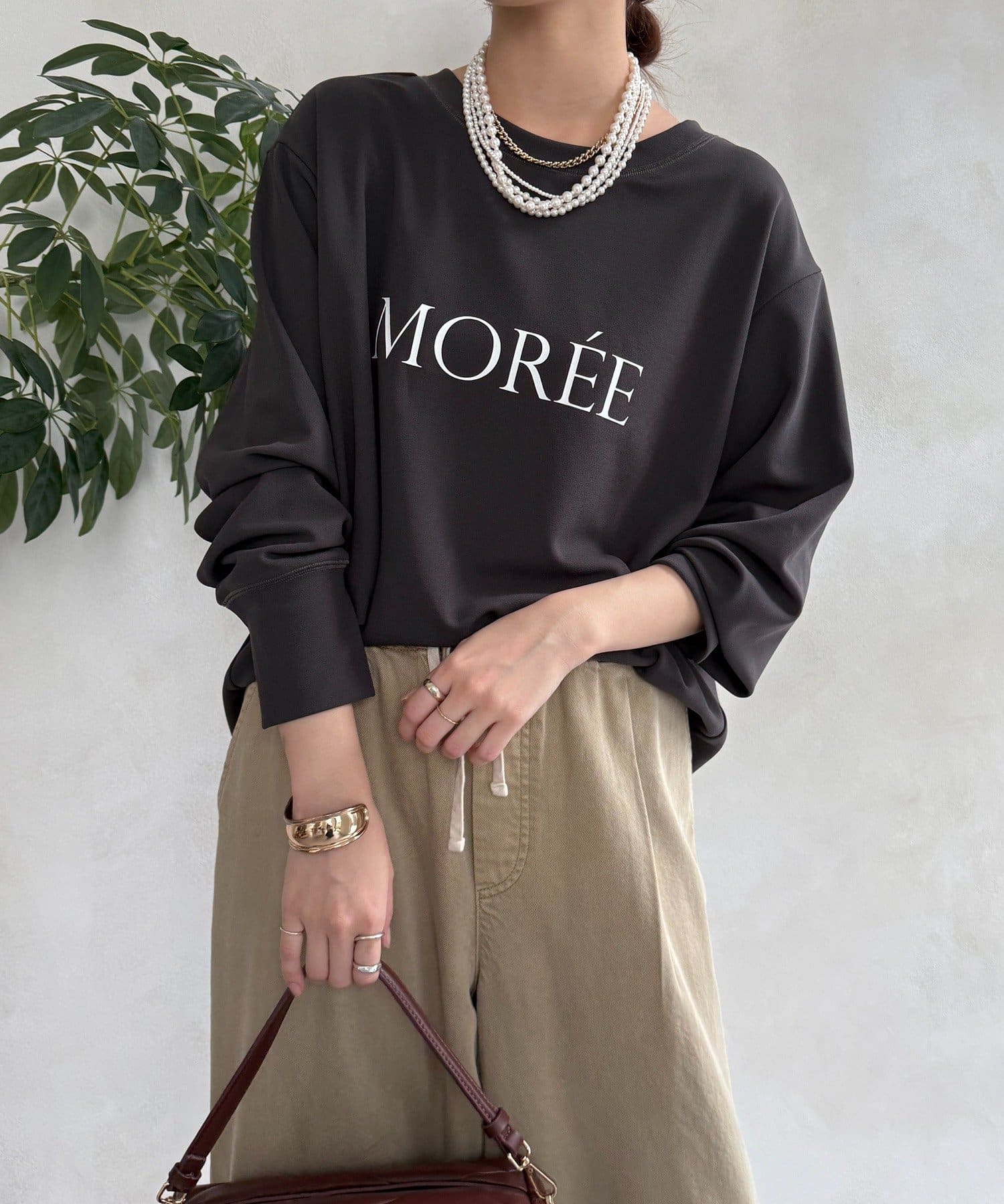専用出品【DOUDOU】ThrowロゴTEE　ショルダーオープンブラウス パル PAL 【DouDou】ThrowロゴTEE （offwhite） - ファッション