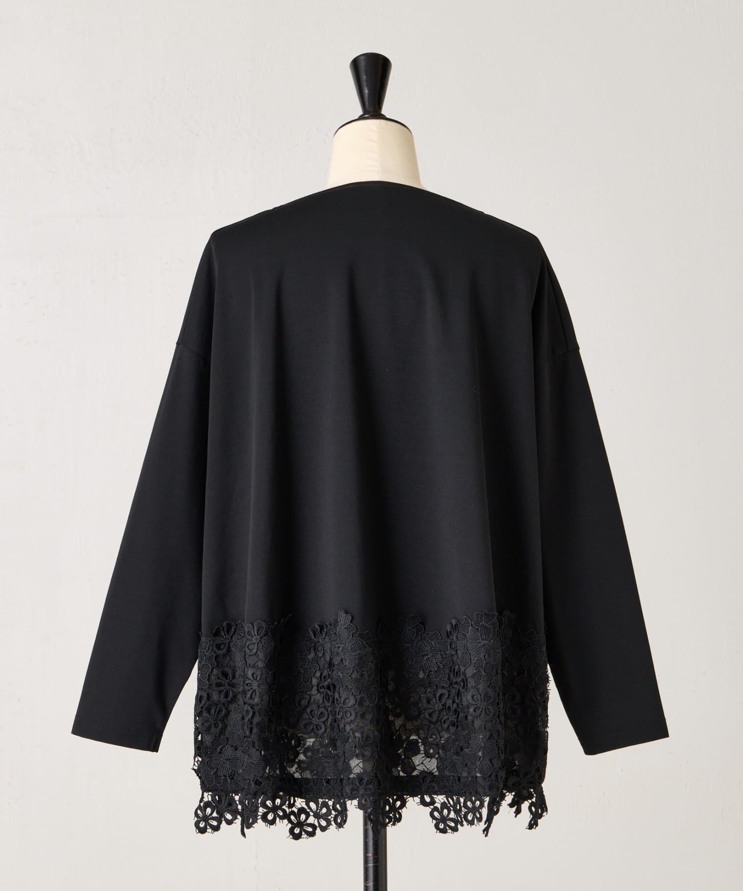 BEARDSLEY(ビアズリー) 裾レースカットソー