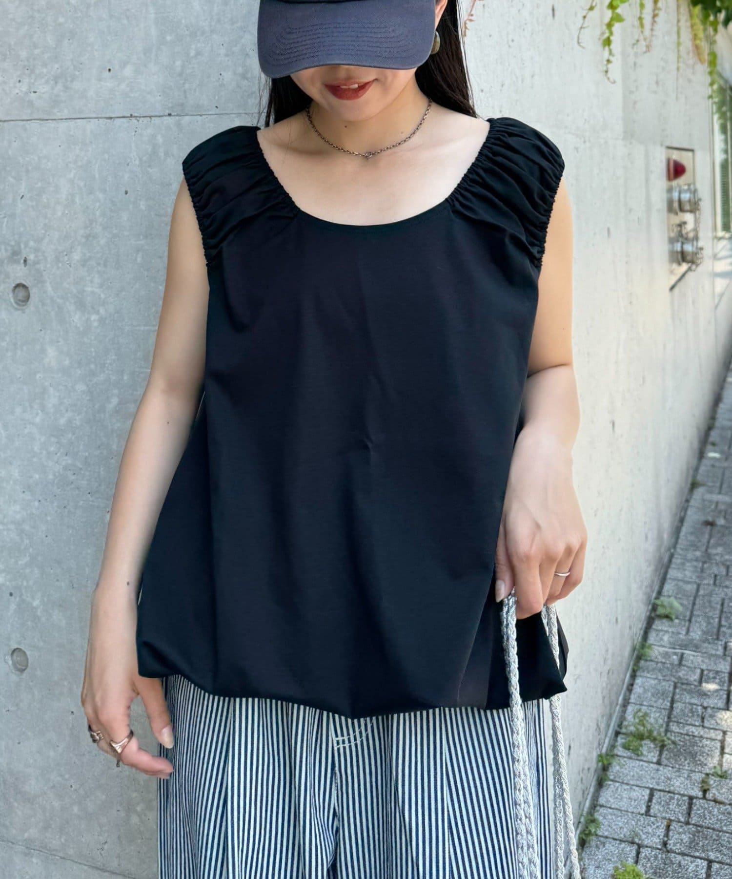 CIAOPANIC TYPY(チャオパニックティピー) ギャザードロストノースリーブブラウスTee