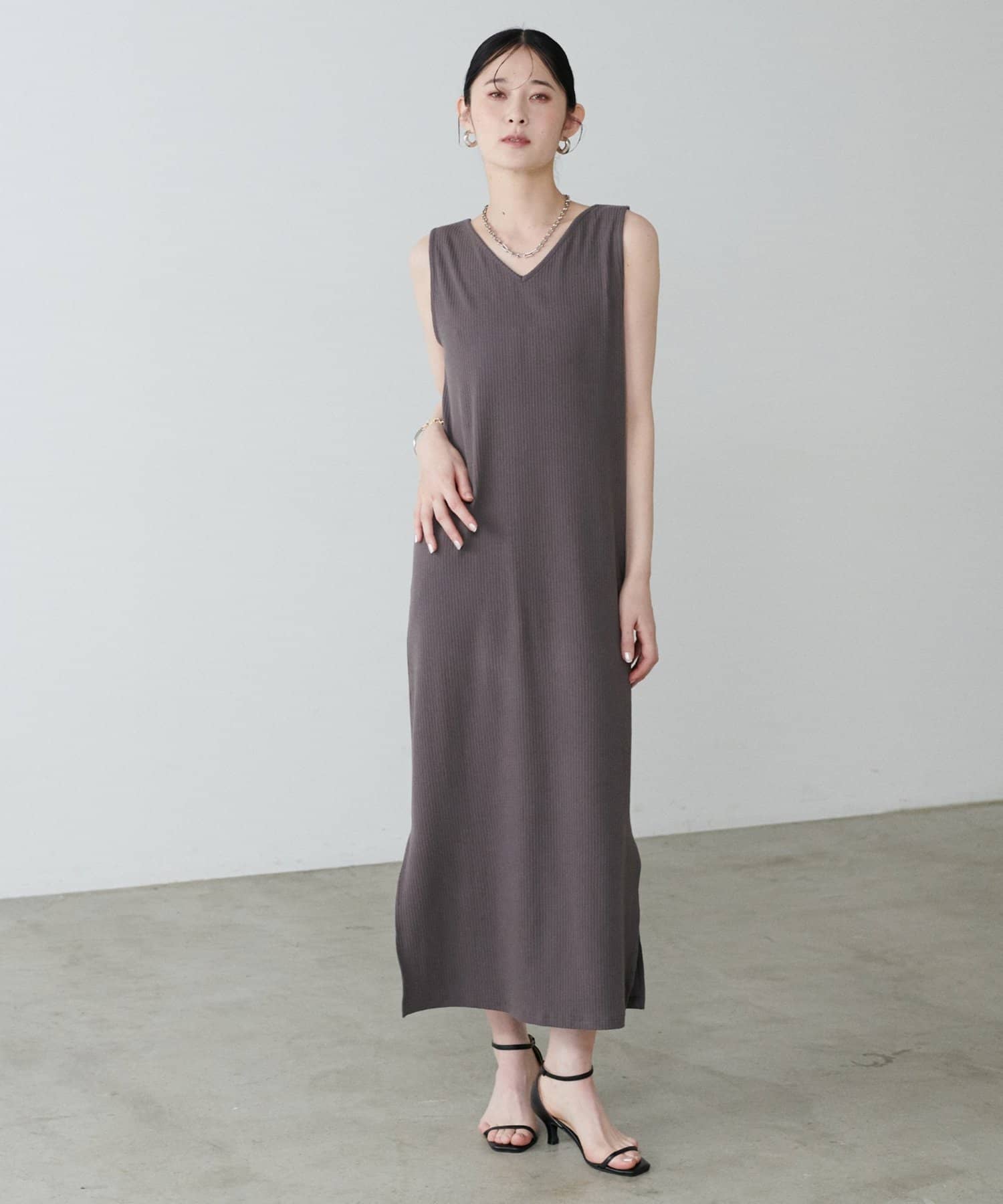 LARUTA(ラルータ) 前後2WAYサイドスリットカットソーワンピース