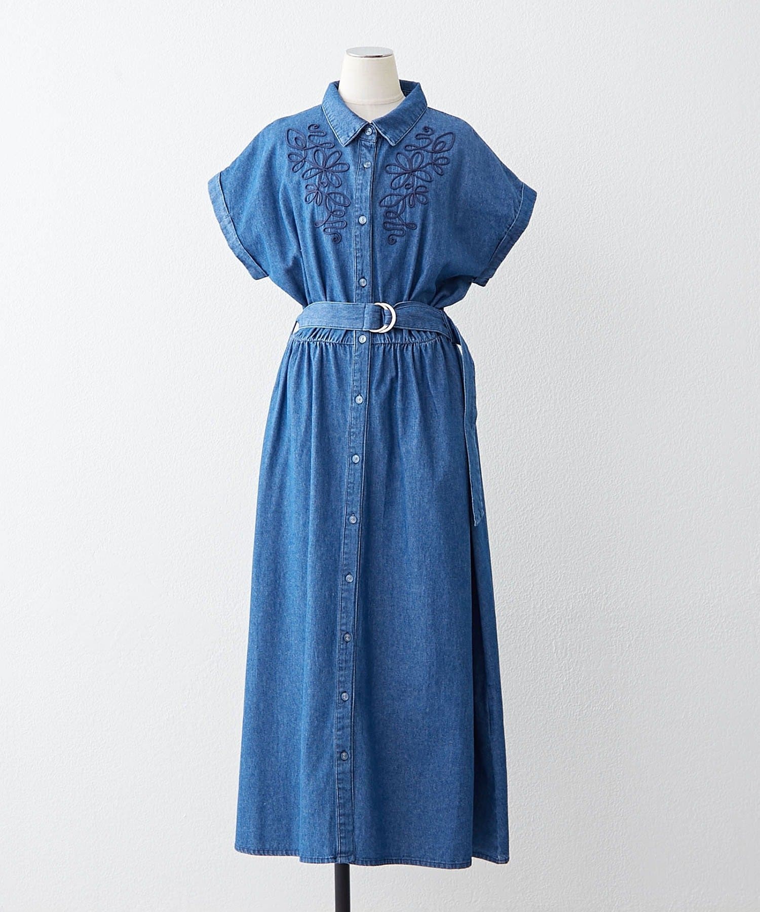 NICE CLAUP / OLIVE des OLIVE OUTLET(ナイスクラップ  / オリーブ デ オリーブ アウトレット) 【RMAF】胸コード刺繍シャツワンピース