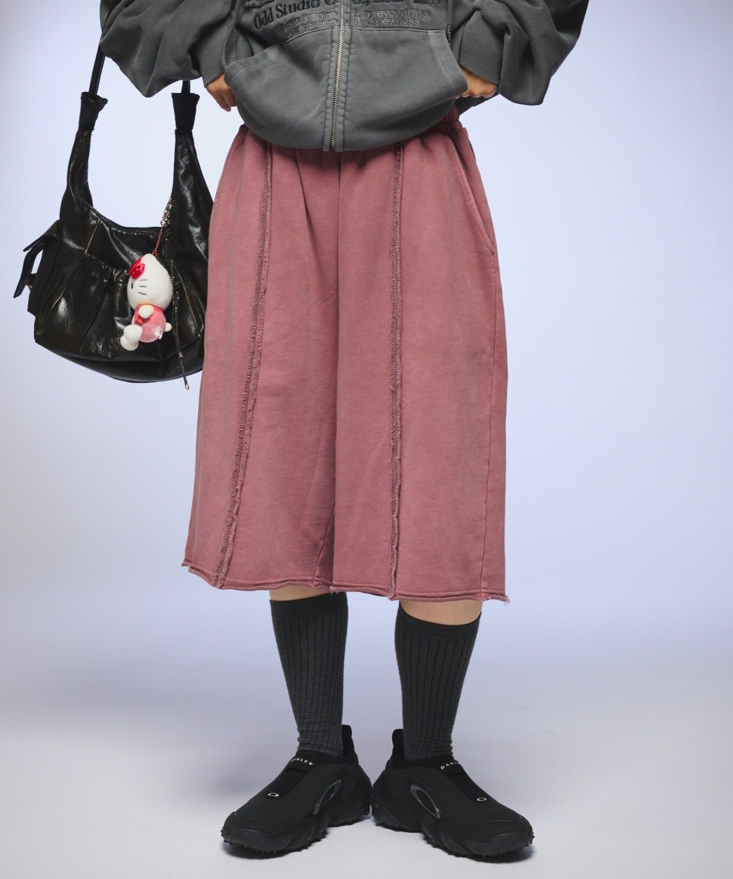 CIAOPANIC TYPY(チャオパニックティピー) 【OddStudio】ピグメントバックダメージロゴスウェットハーフパンツ