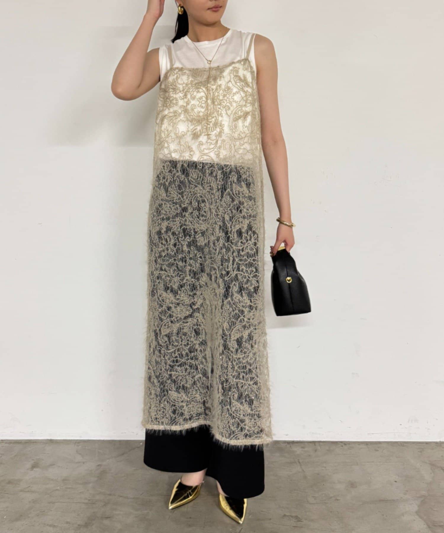 雪の豪奢 シアーレースキャミワンピース | LOUNGEDRESS(ラウンジドレス トップス