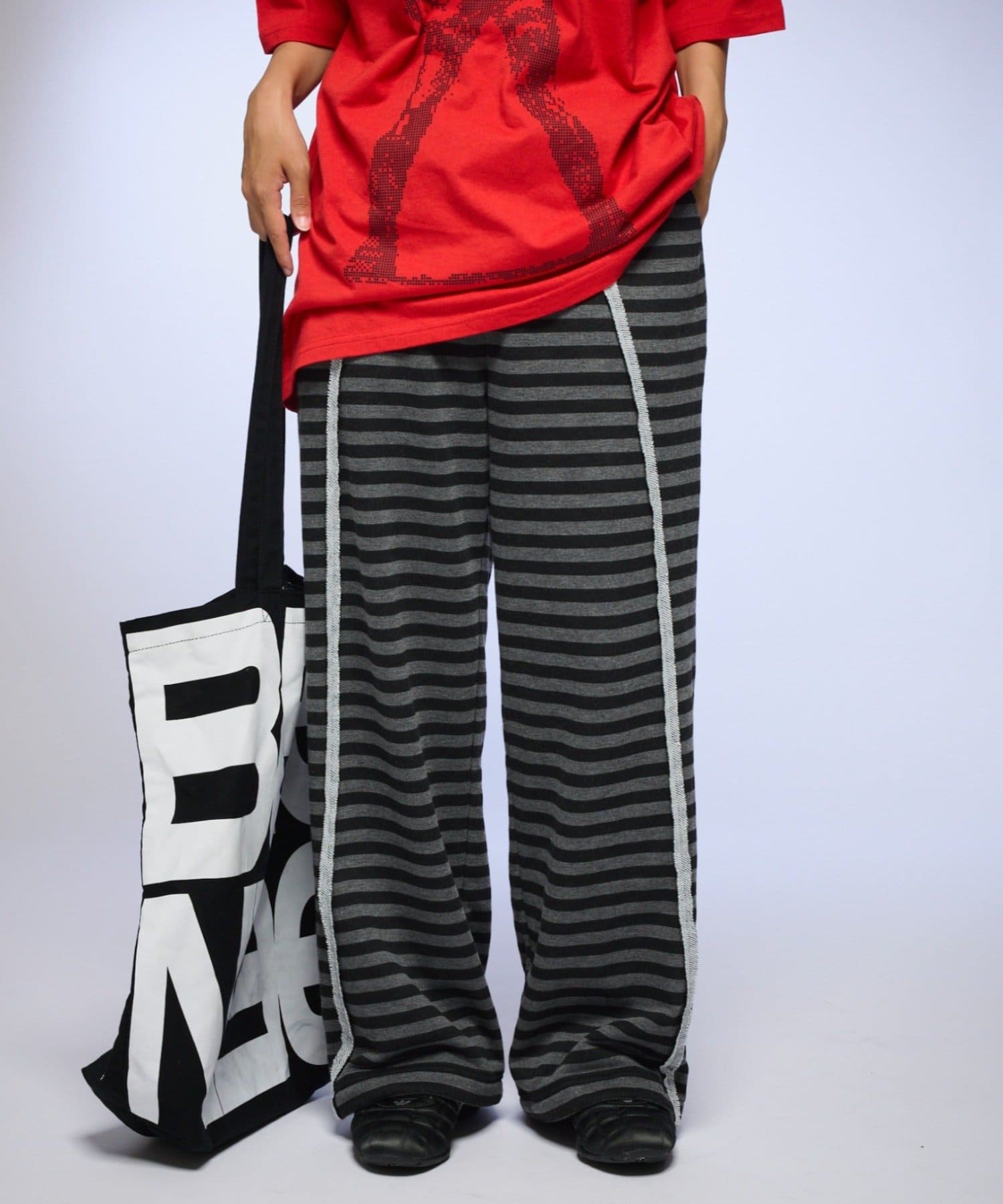 【新色追加】【OddStudio×CIAOPANIC TYPY別注】"韓国っぽ×楽ちん"が叶う♡主役級スウェットパンツ■デザインゆるっとしたワイドシルエットがトレンドライクな印象に