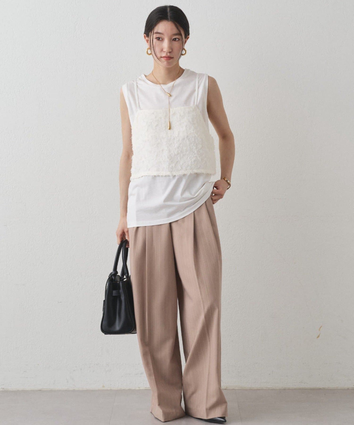 日本限定 フェザービスチェ | LOUNGEDRESS(ラウンジドレス)レディース トップス