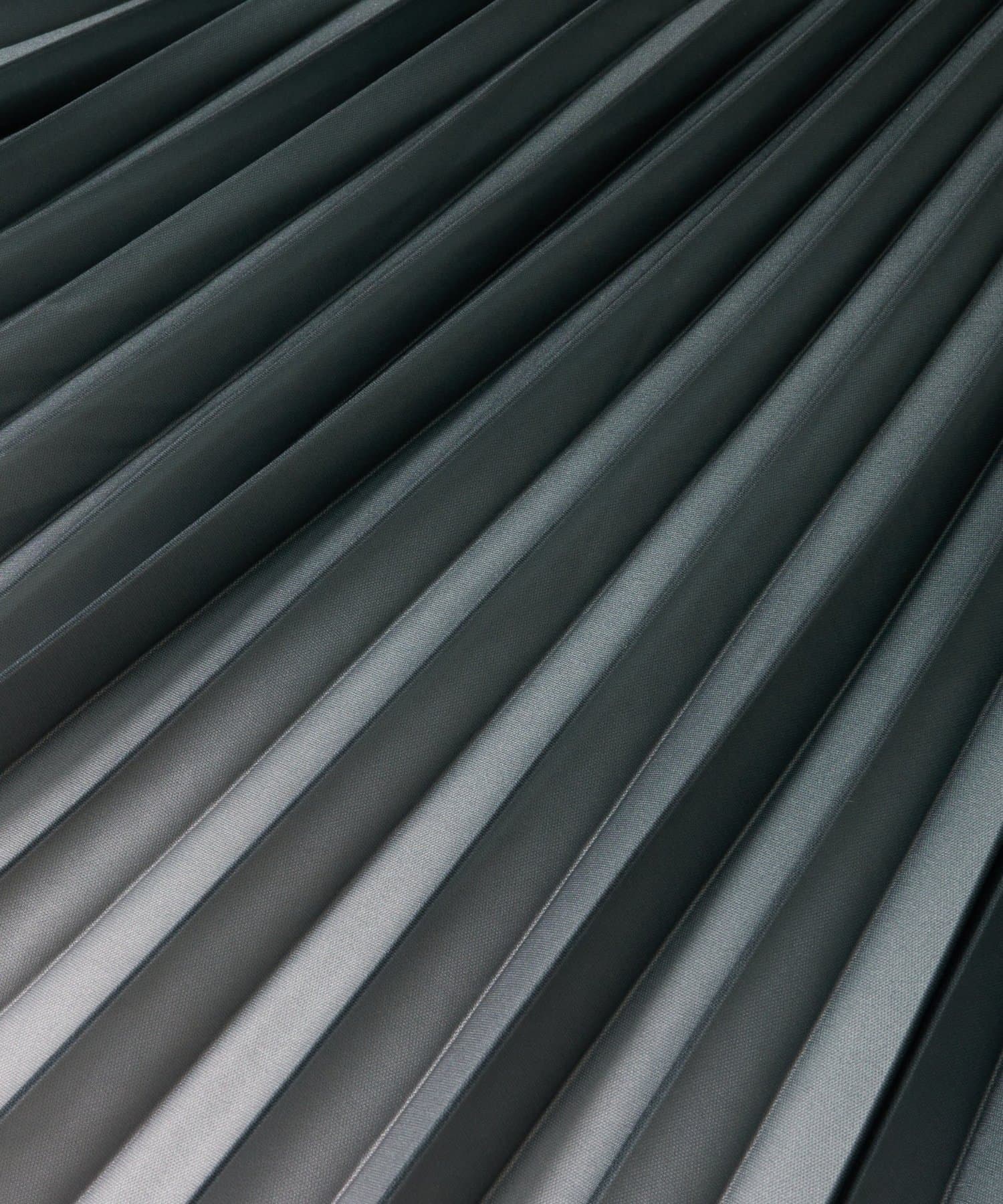 un dix cors(アンディコール) 《オンオフ兼用・ウエスト総ゴム》グラデーションニットプリーツスカート