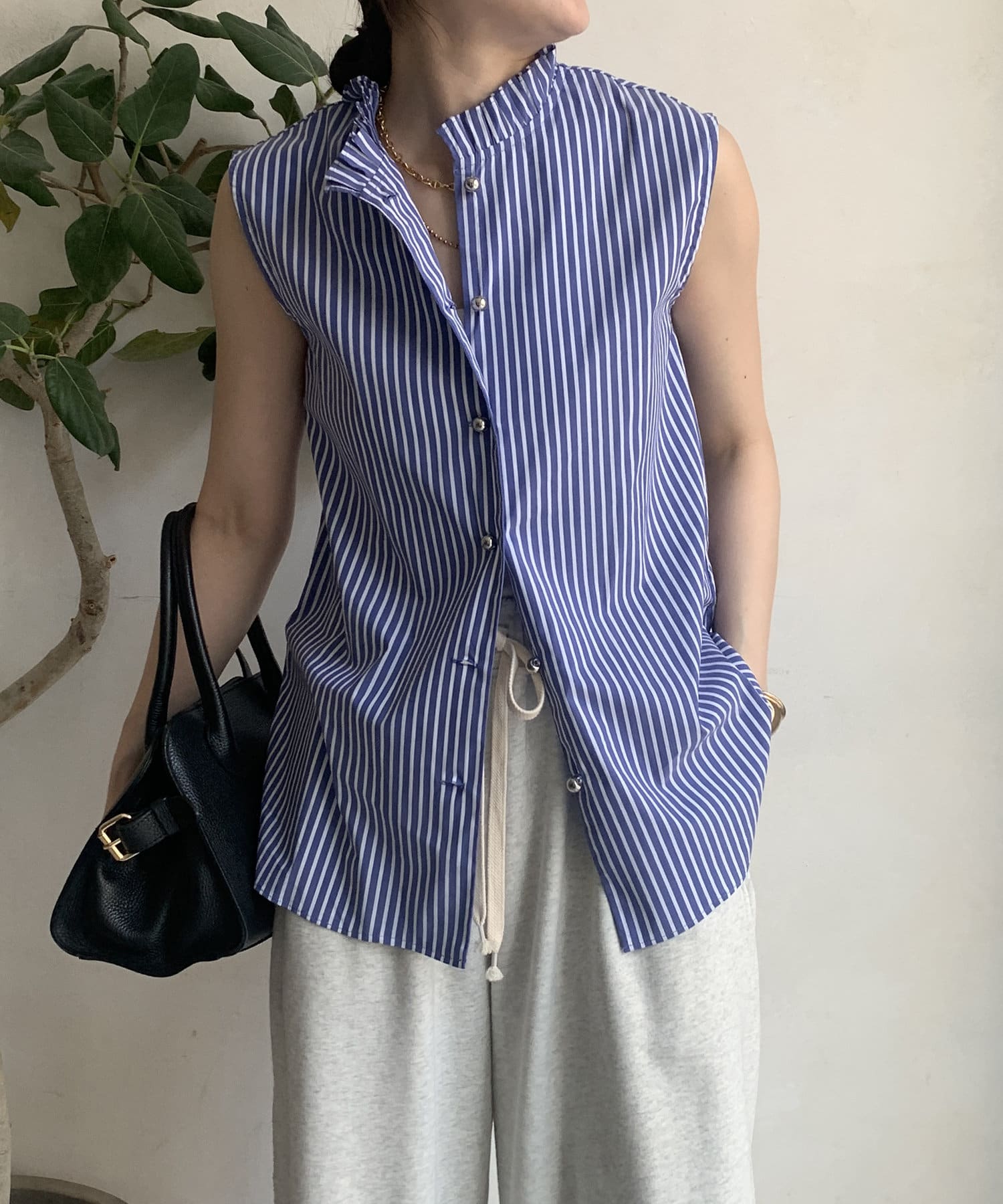 OUTLET(アウトレット) 【DouDou】プリーツ襟前後2WAYタンクブラウス