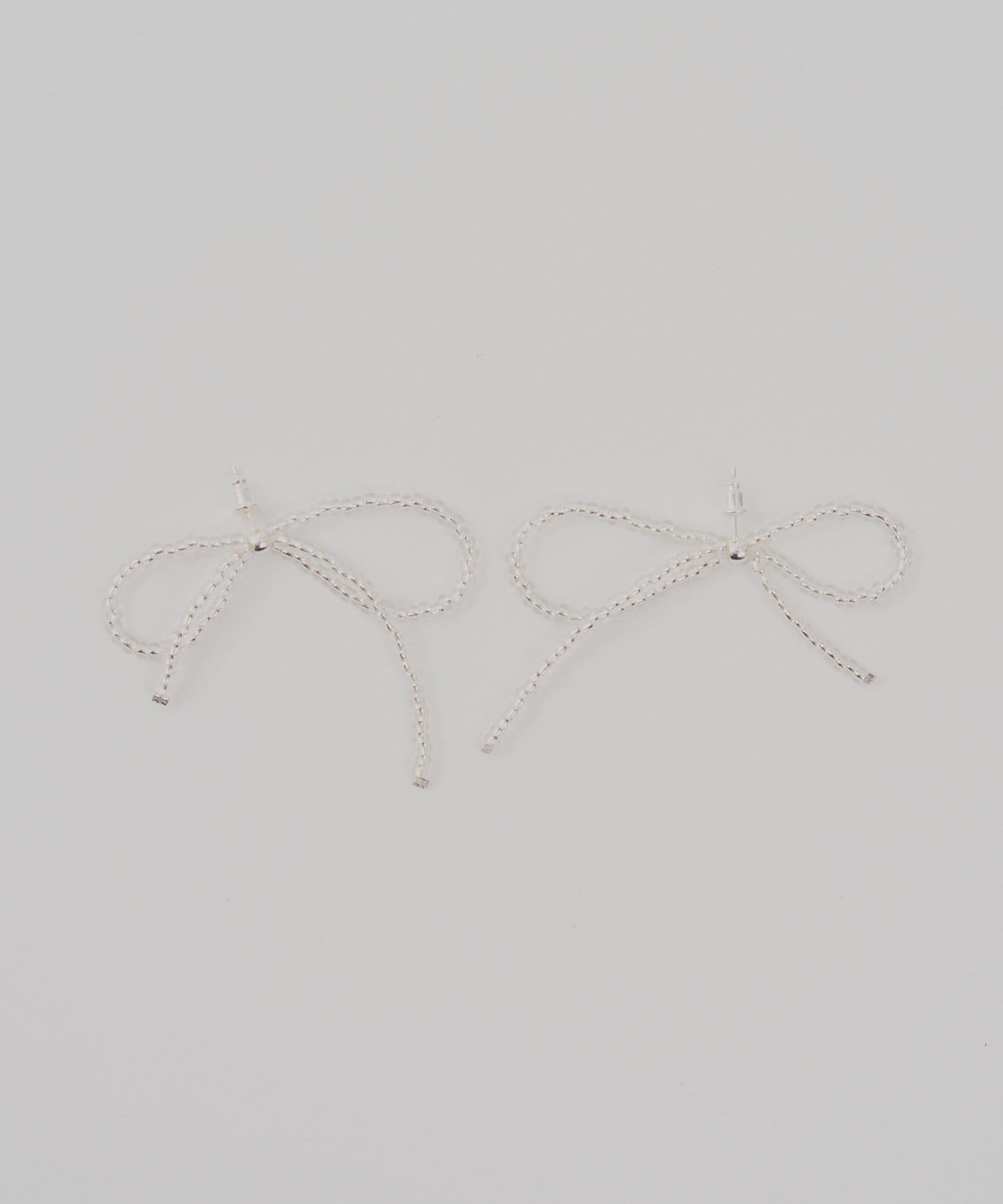 Maison Irem ピアス リボン タイ ボウ チェーン チェーンリボンピアス[SM44-2LF026]｜URBAN RESEARCH公式