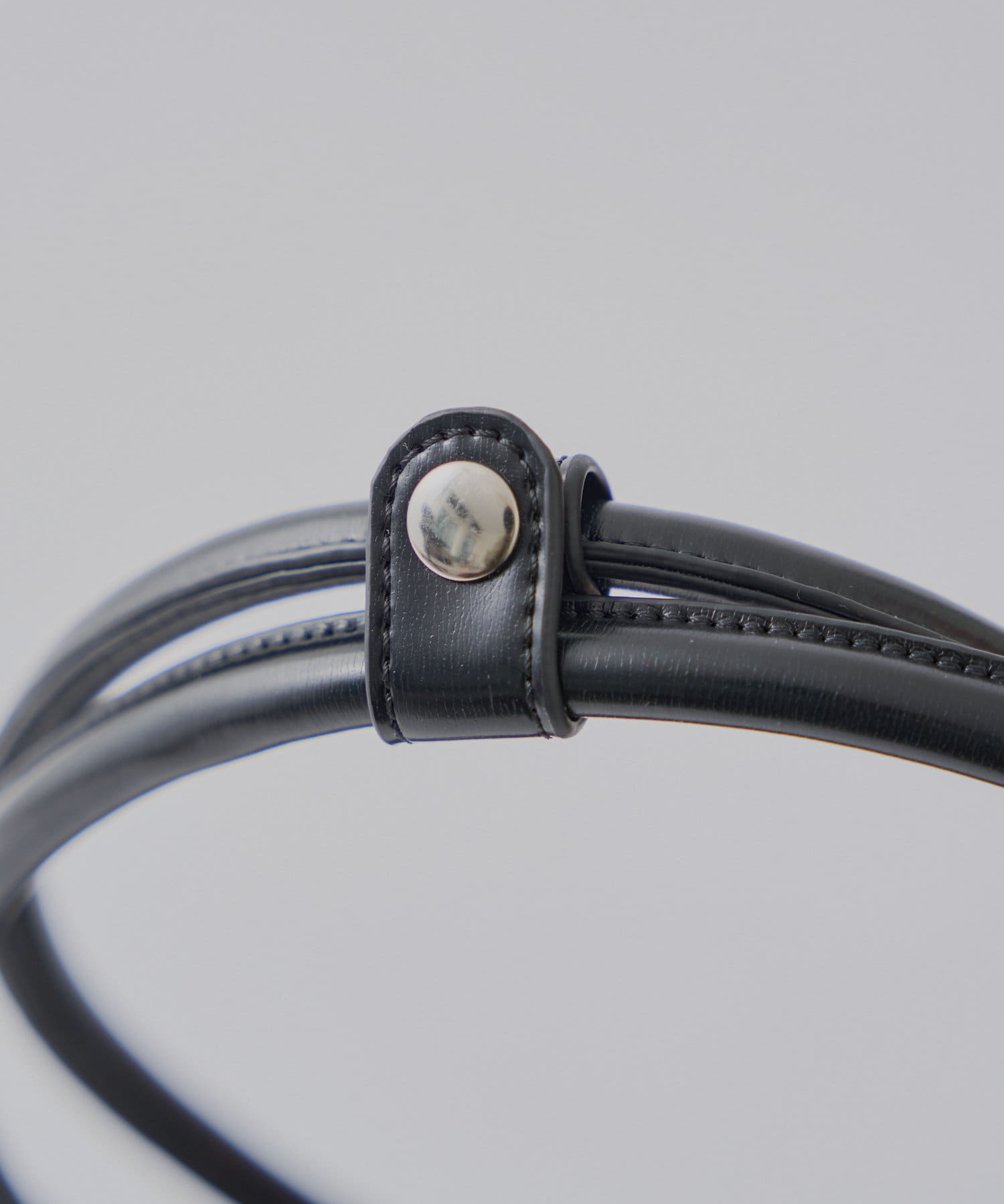 OUTLET(アウトレット) 【Chico】チャーム付横長ラウンドボストンバッグ