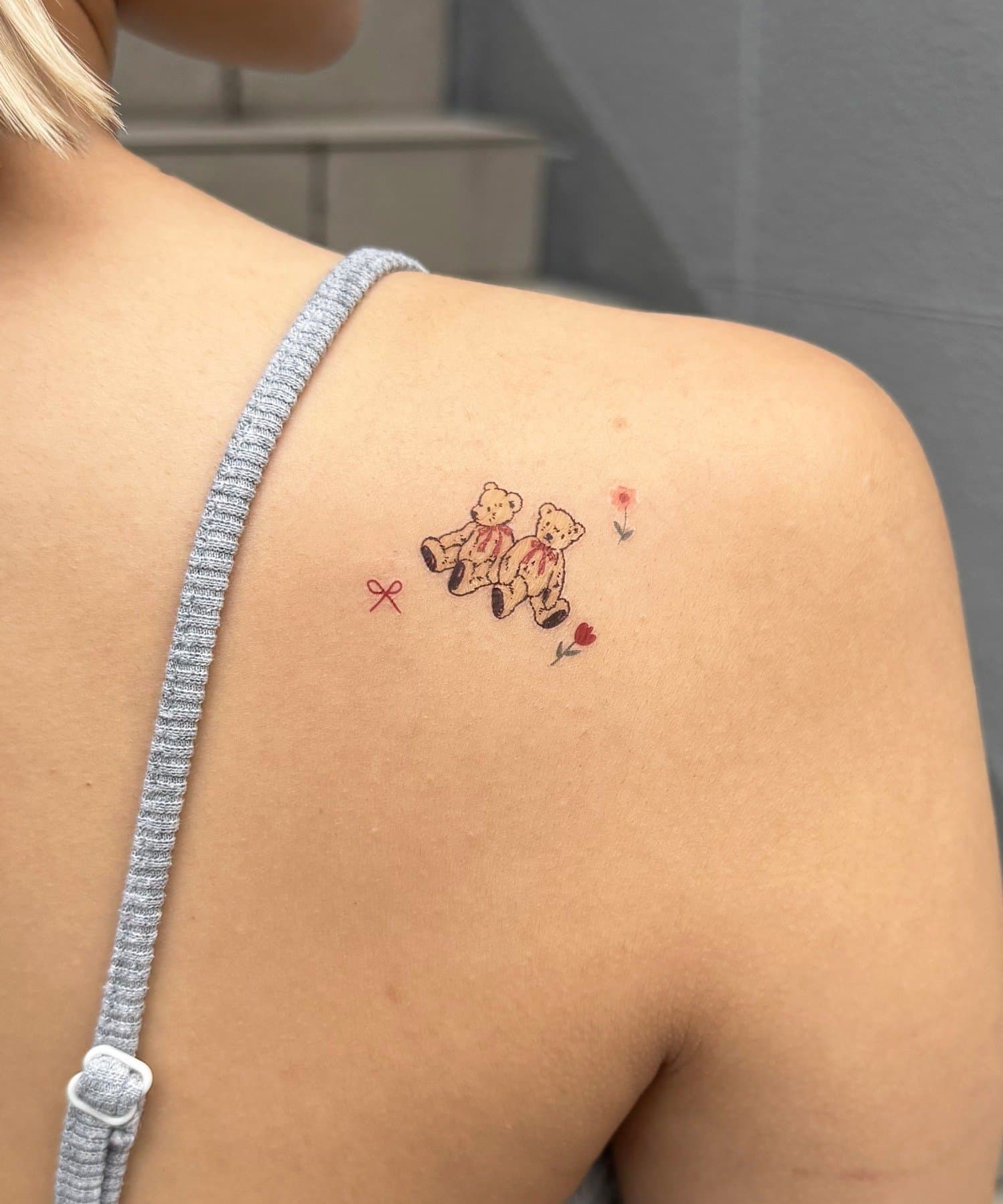 LiSAピンバッジ・タトゥーシールセット BLACKPINK タトゥーシール LISA リサの通販 by cimcim's shop