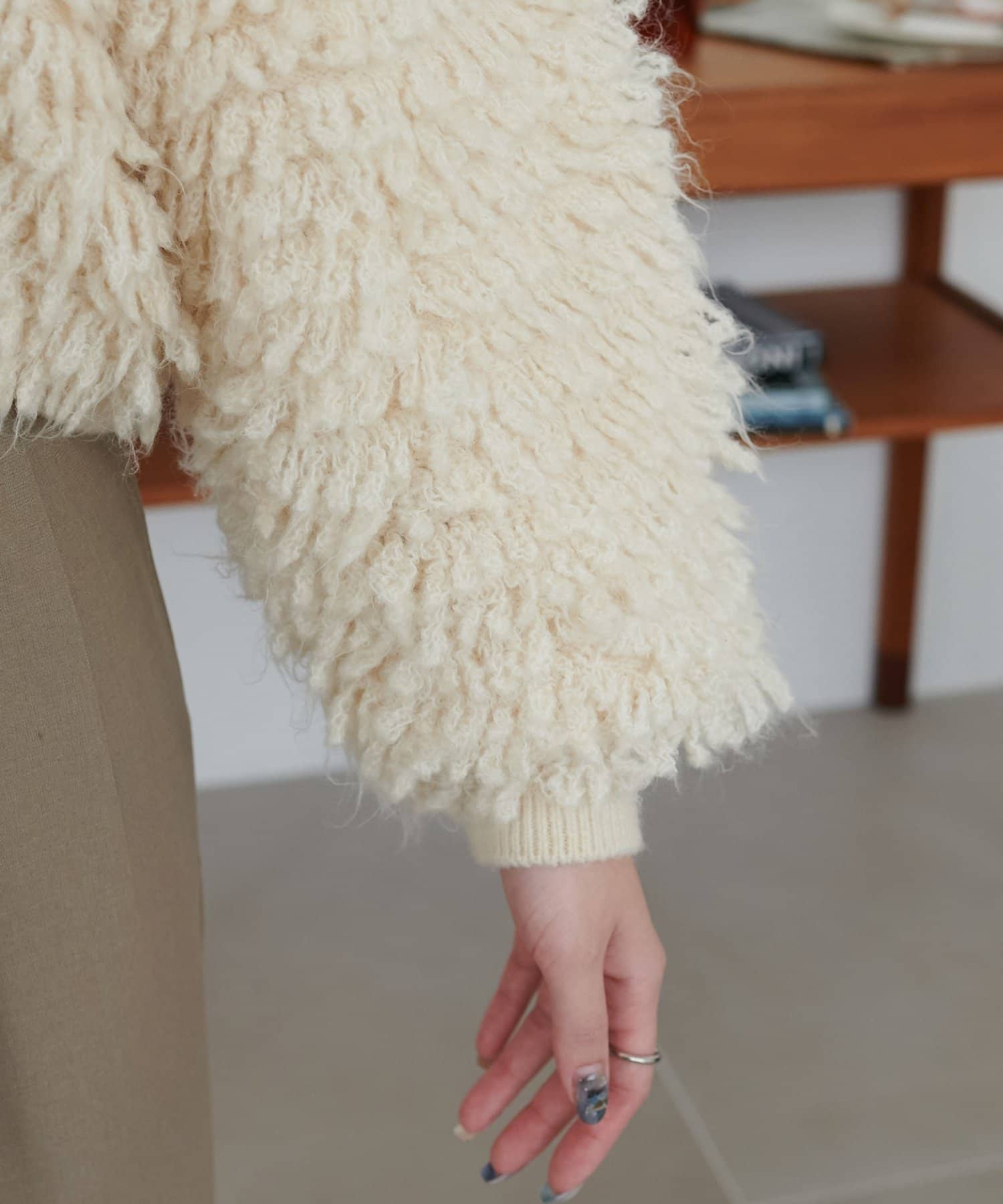 DISCOAT(ディスコート) フリンジカーディガン