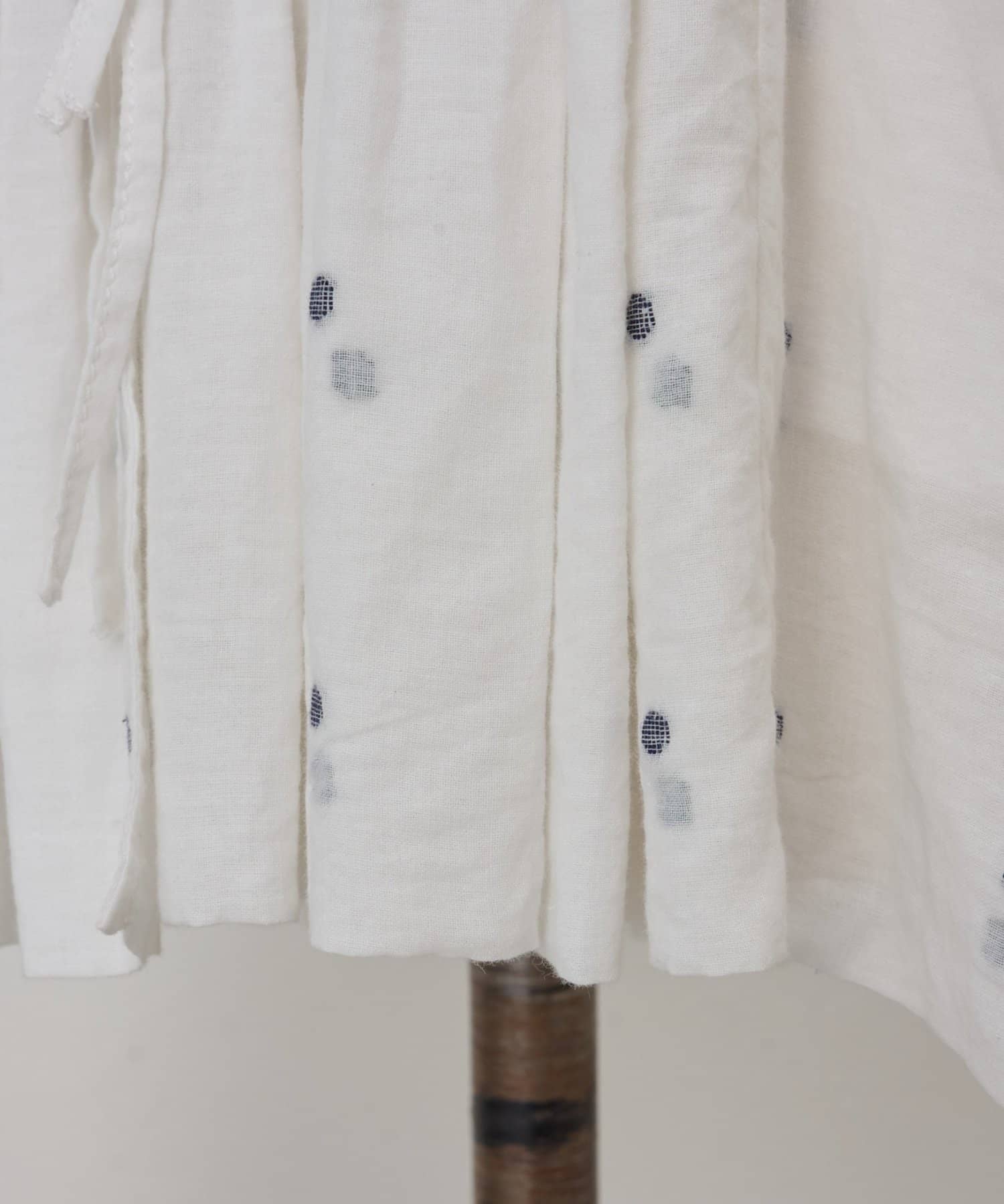 BEARDSLEY(ビアズリー) 《KHADI&CO》カシュクールドットブラウス