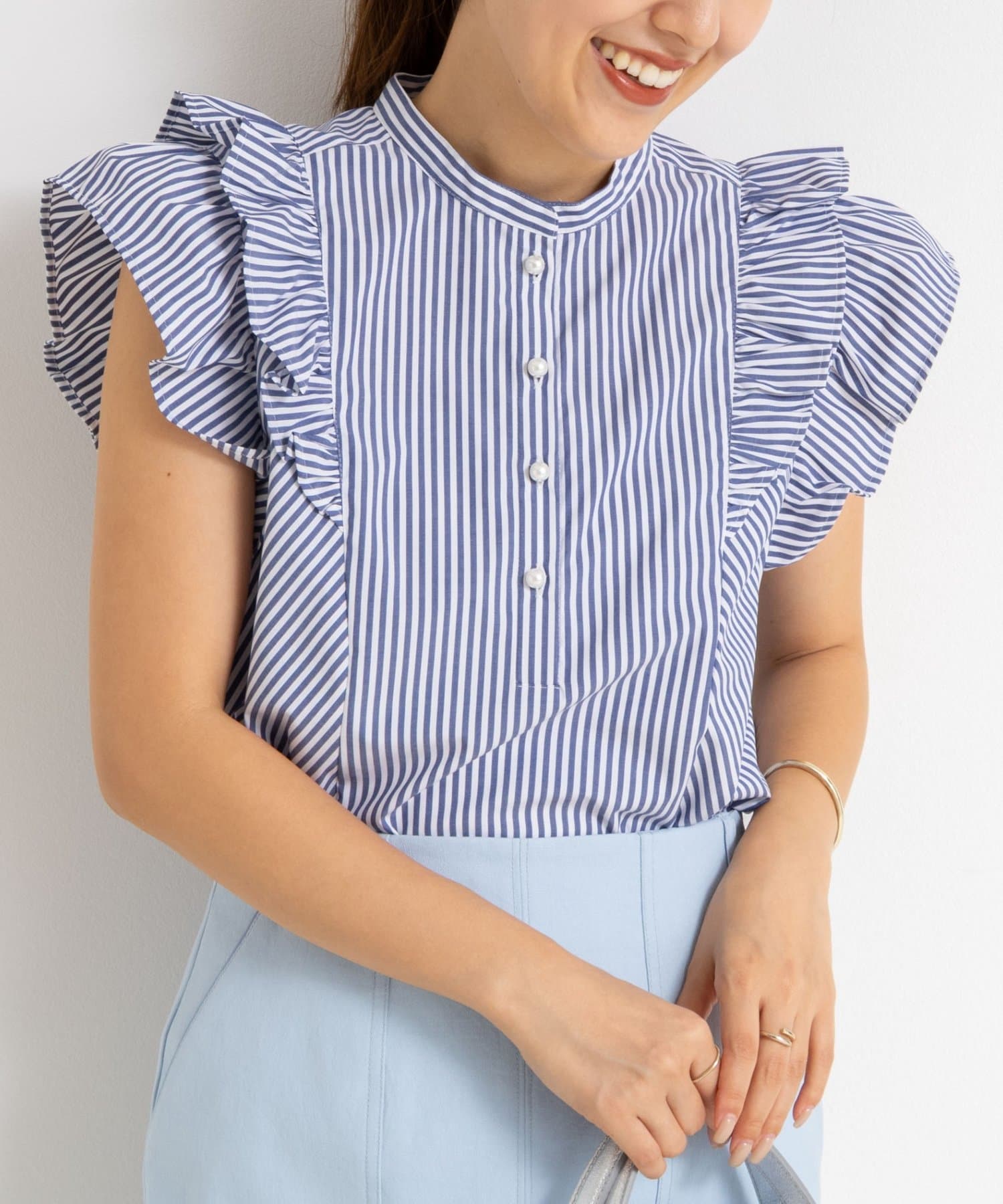 最新入荷 袖フリルパール釦ブラウス | NOLLEY'S(ノーリーズ)レディース トップス