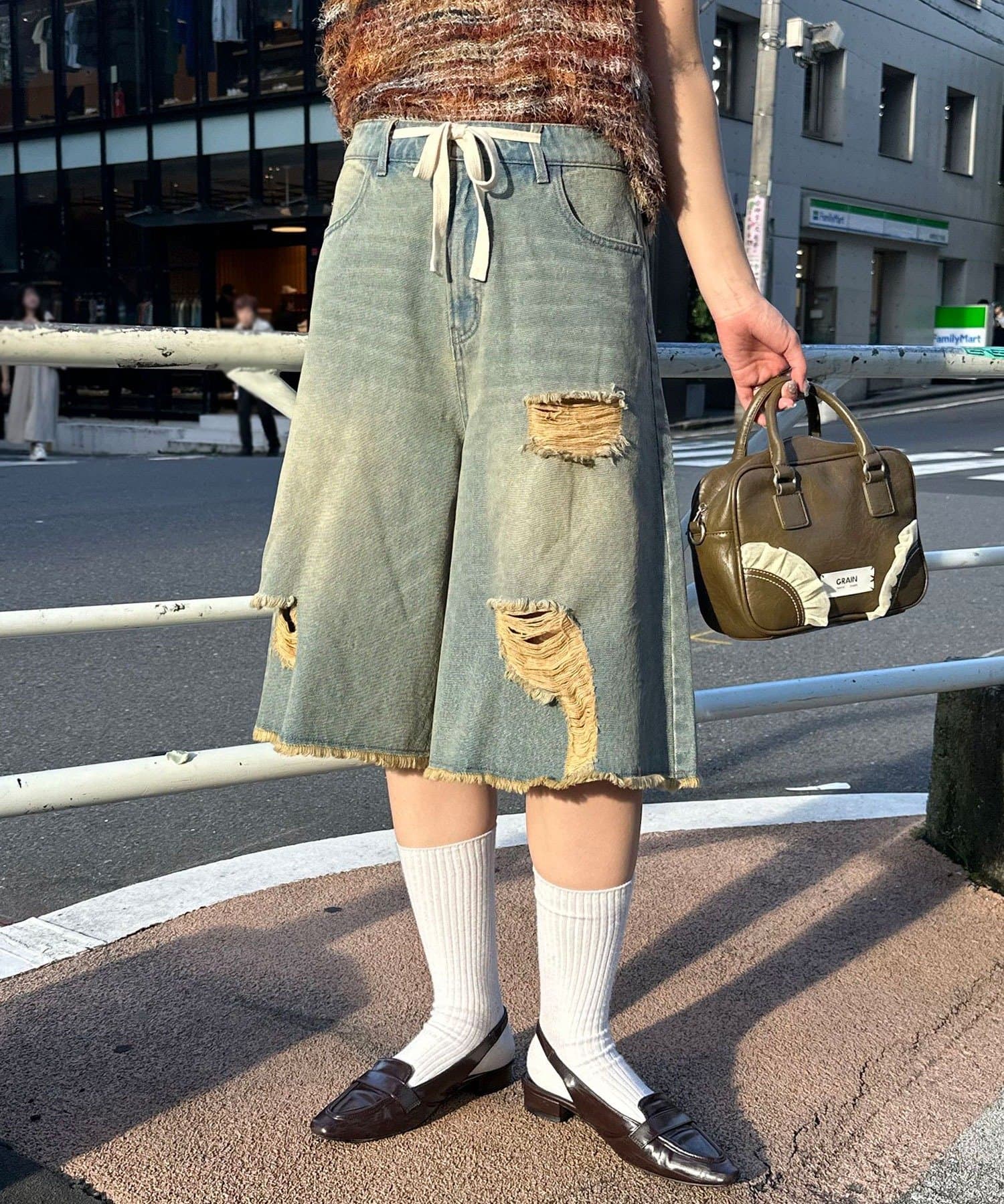 オーバーダイダメージハーフデニムパンツ | CIAOPANIC(チャオ