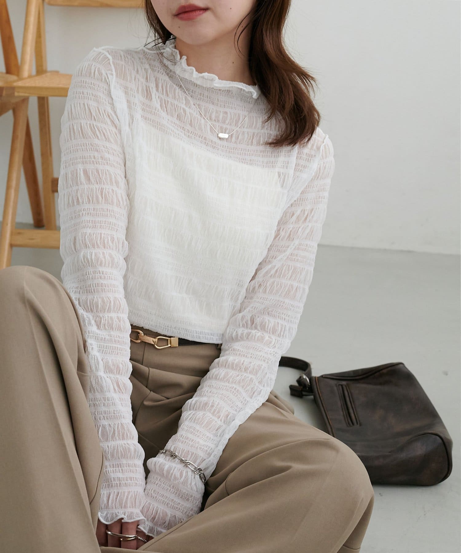 DISCOAT(ディスコート) 【WEB限定】スモッキングレースプルオーバー