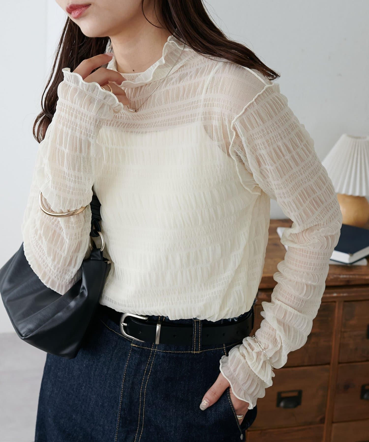 DISCOAT(ディスコート) 【WEB限定】スモッキングレースプルオーバー