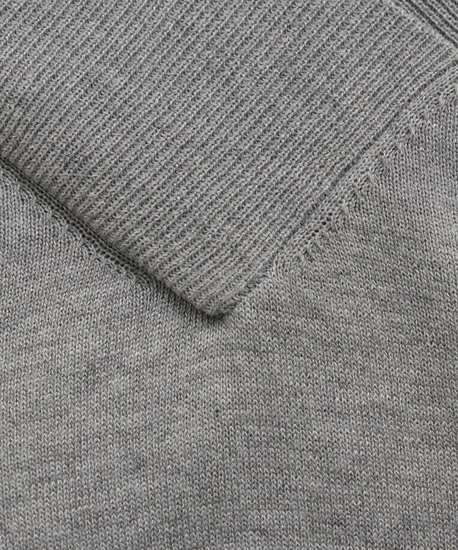 La boutique BonBon(ラブティックボンボン) 【セットアップ可・全骨格オススメ】ラメプレーティング天竺Vネックニット