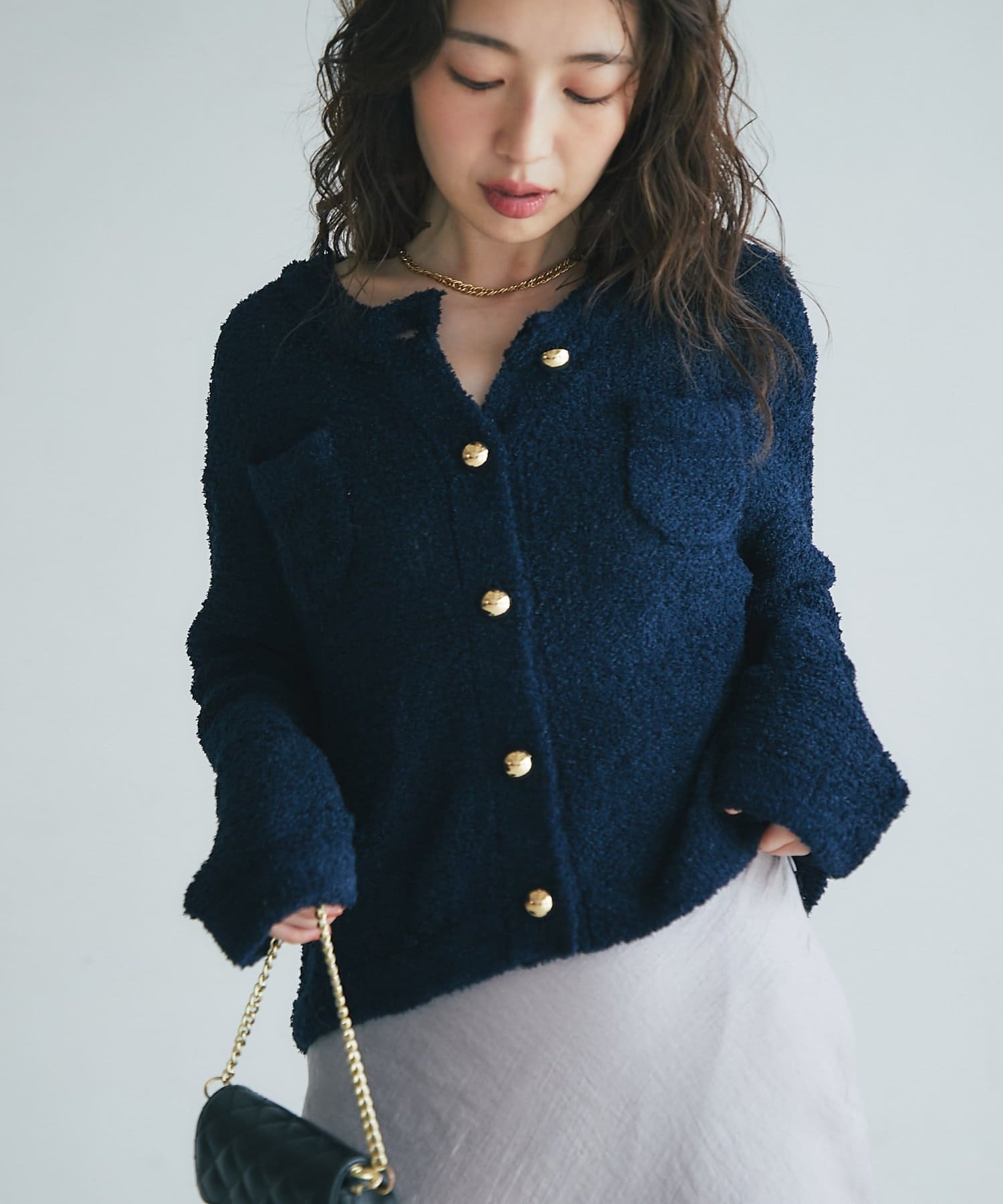 La boutique BonBon（ラブティックボンボン）の「クロップドV