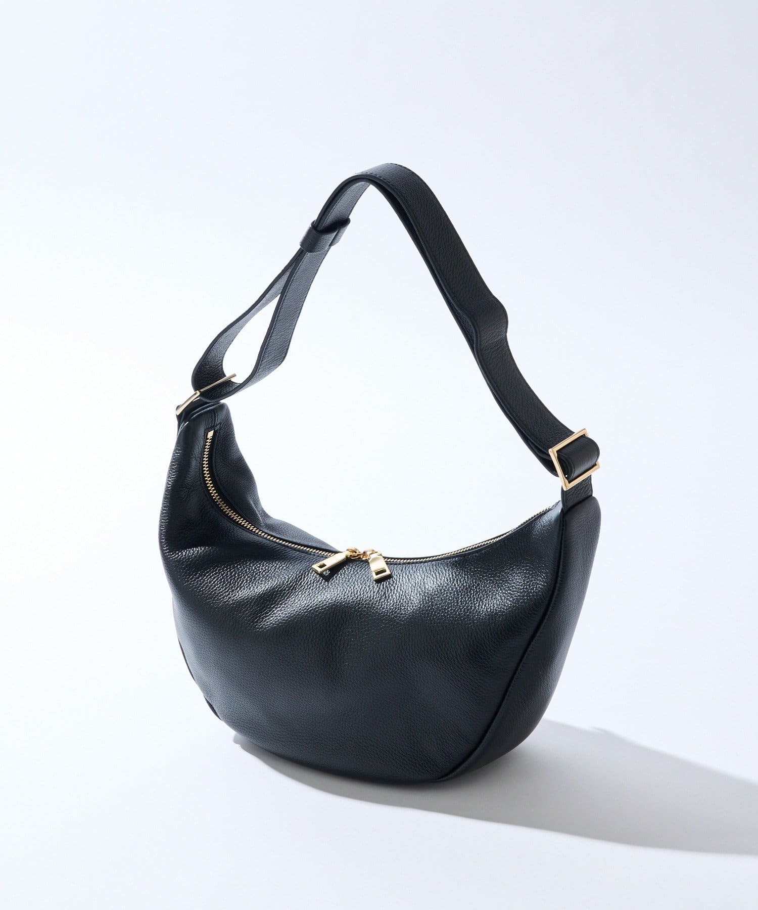 RIVE DROITE(リヴドロワ) 【軽量◎】カーブレザーショルダーバッグ