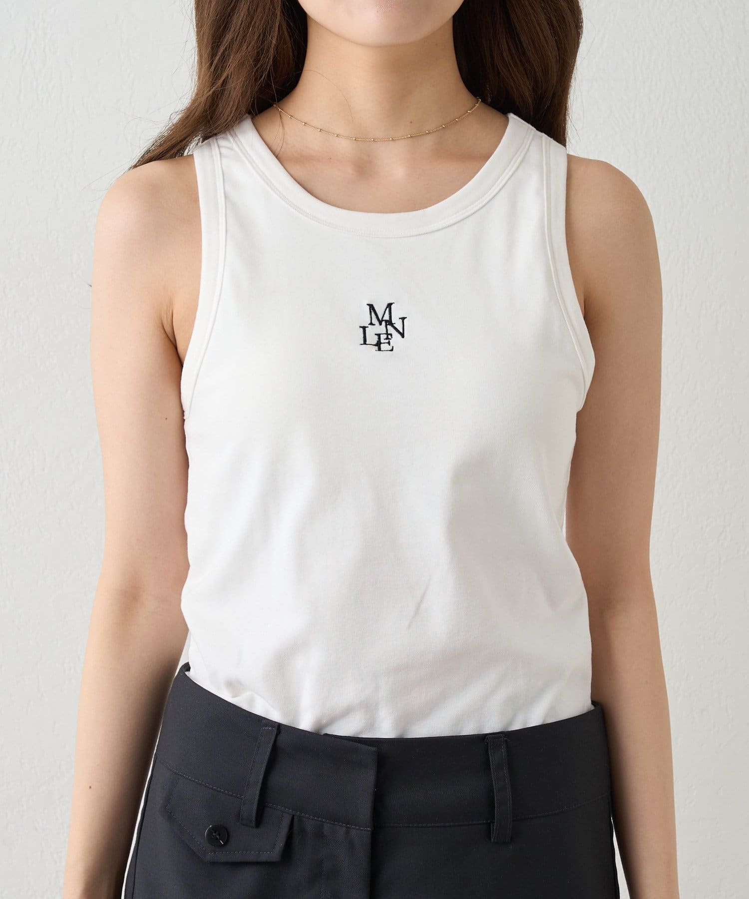 mline(エムライン) [mline]パット付き刺繍キャミ