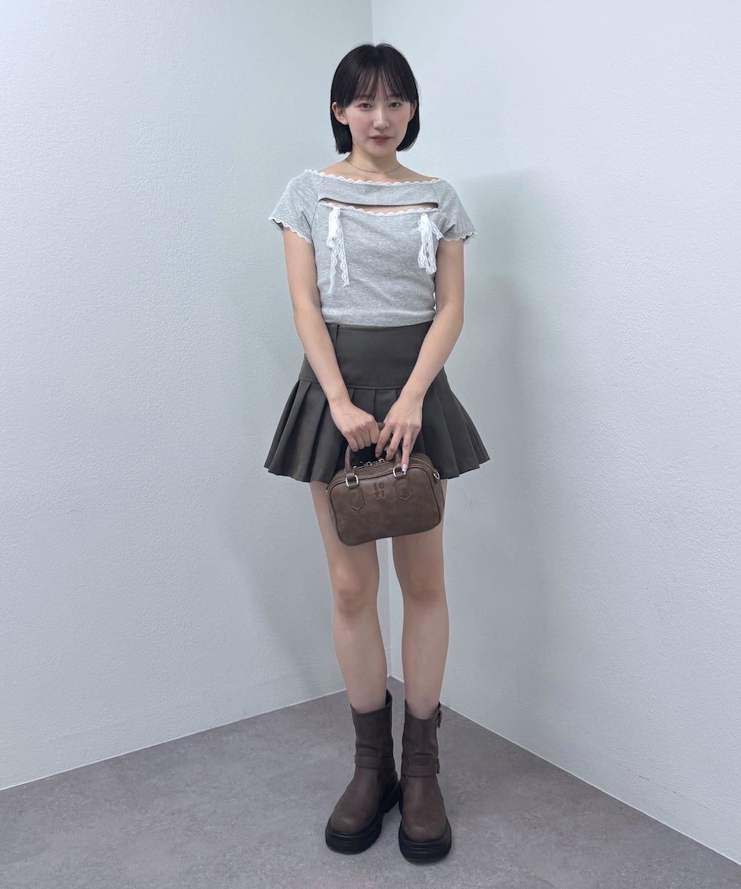 mline(エムライン) [mline]バストリボンカットソー