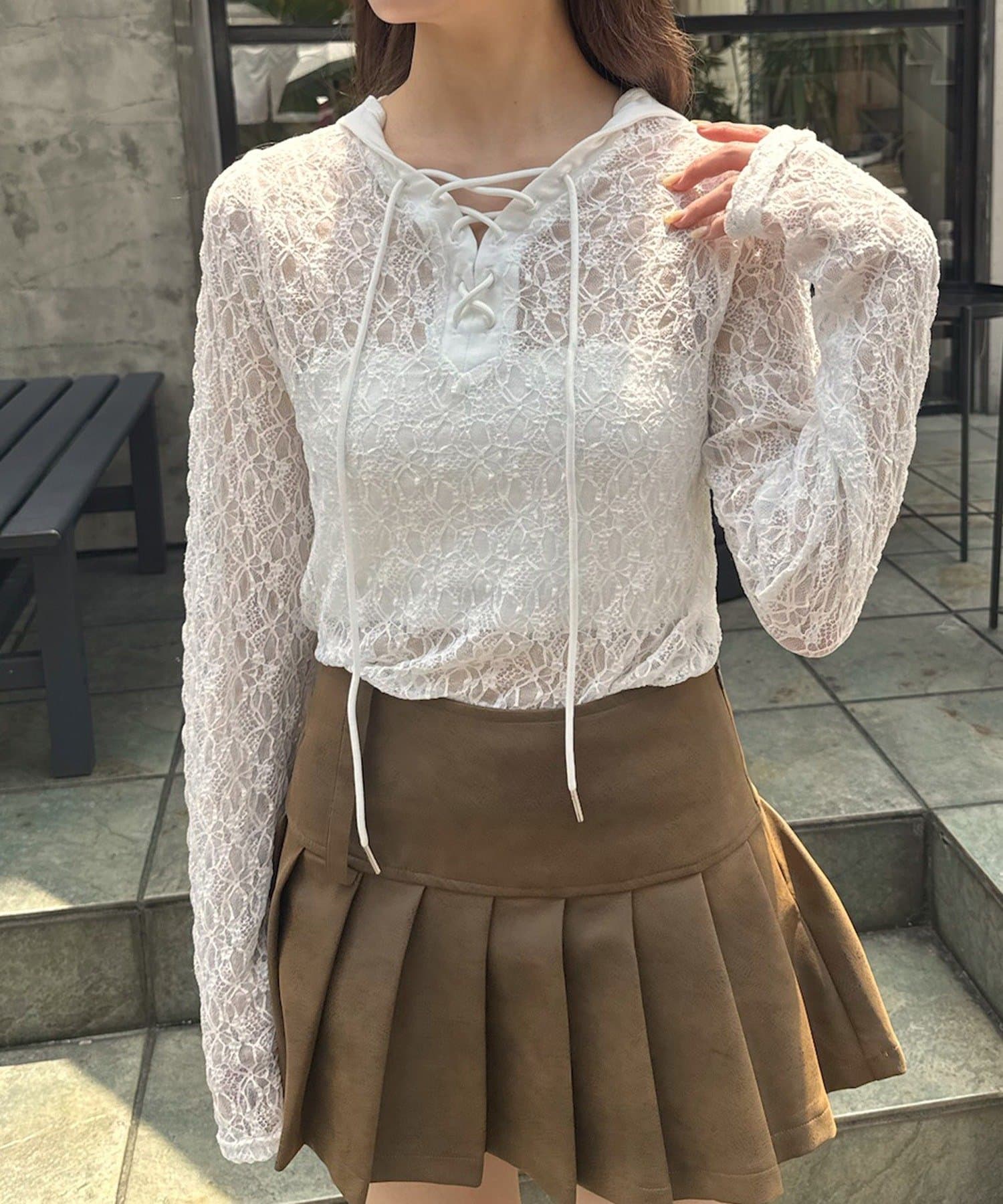 mline(エムライン) [mline]レースアップ フーディー