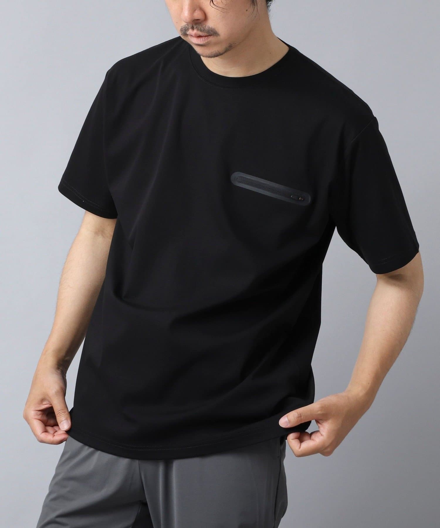 【ACTIVE SECT（アクティブセクト】『機能が今日を変えてゆく』をテーマにしたノーリーズメンズのWEB限定ブランド。「機能性」「実用性」にフォーカスし、それぞれのライフスタイルに寄り添うアイテム
