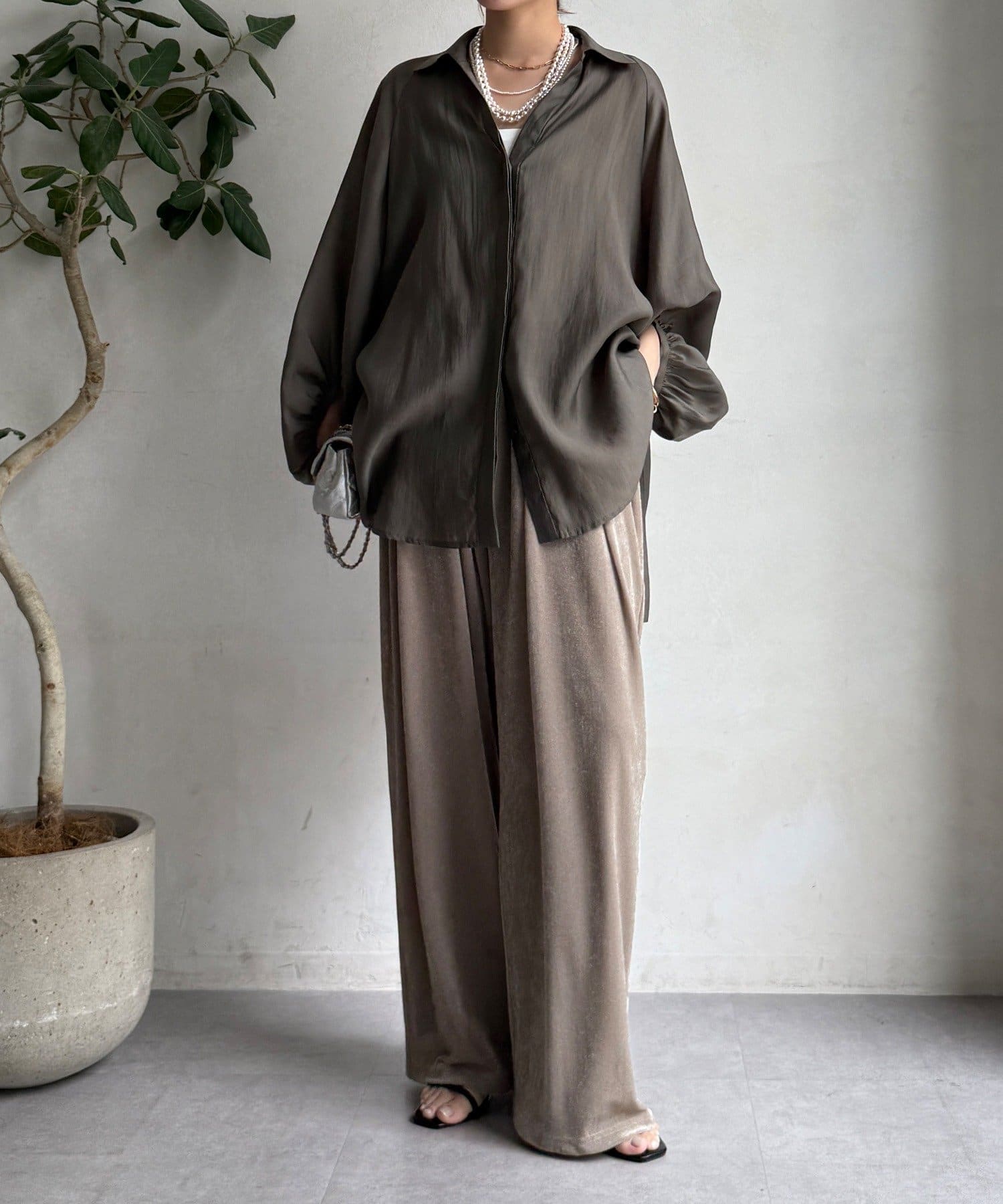 【DOU DOU】　ドロストスキッパーシャツ　ブラック WEB限定】ドロストスキッパーシャツ（シャツ/ブラウス）｜DouDou
