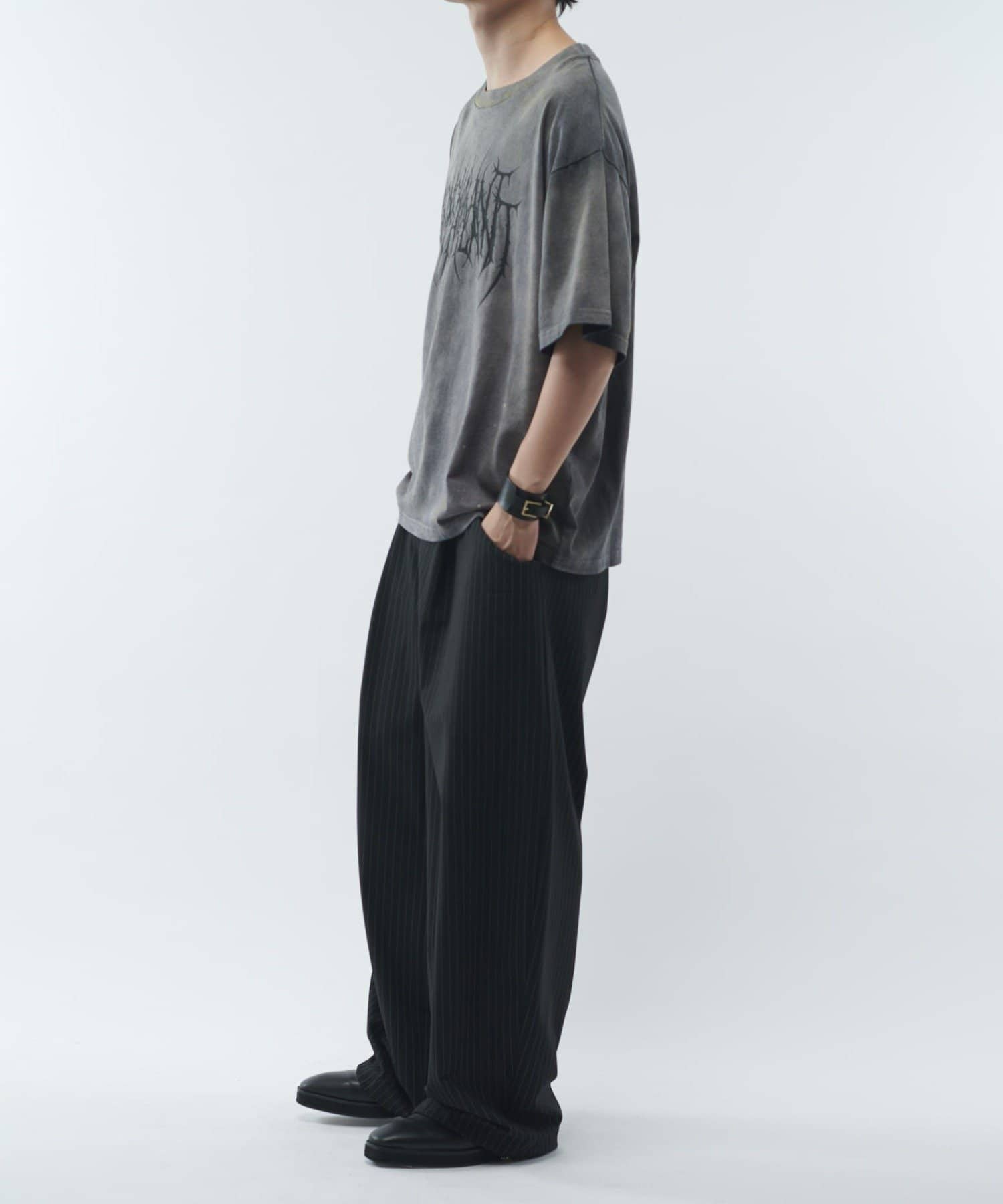 Lui's(ルイス) クラックプリントTシャツ