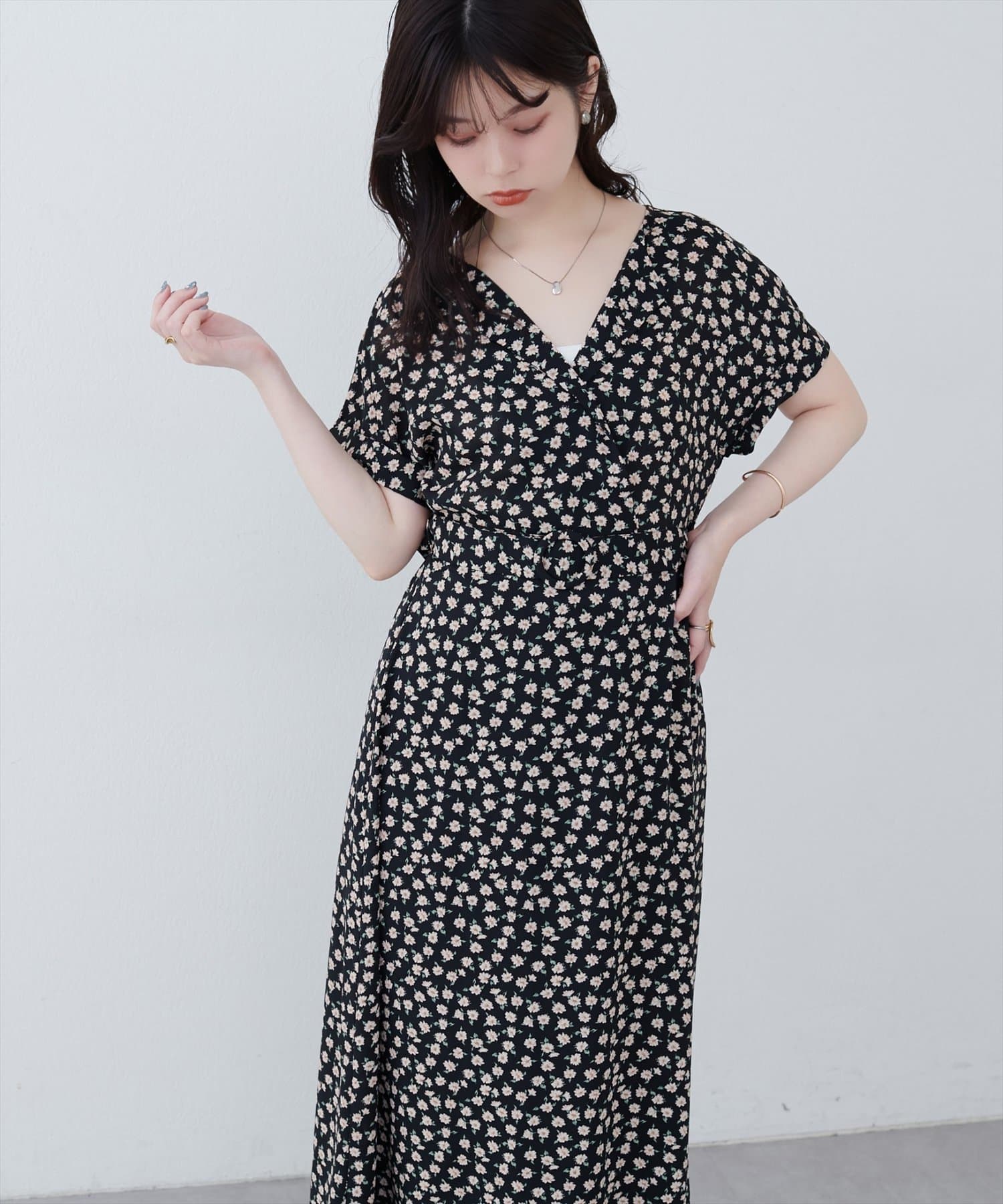 natural couture(ナチュラルクチュール) 【WEB限定】トライアングルカラーワンピース