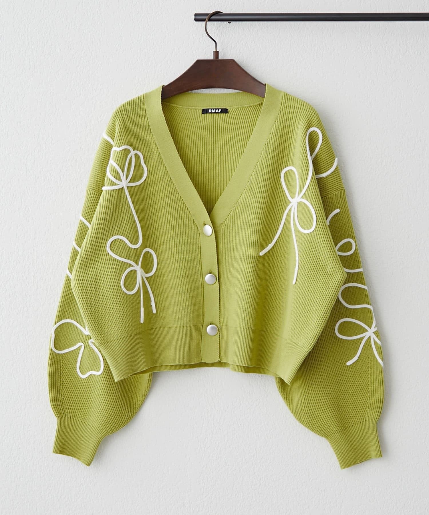 NICE CLAUP / OLIVE des OLIVE OUTLET(ナイスクラップ  / オリーブ デ オリーブ アウトレット) 【RMAF】ライン刺繍ニットカーディガン