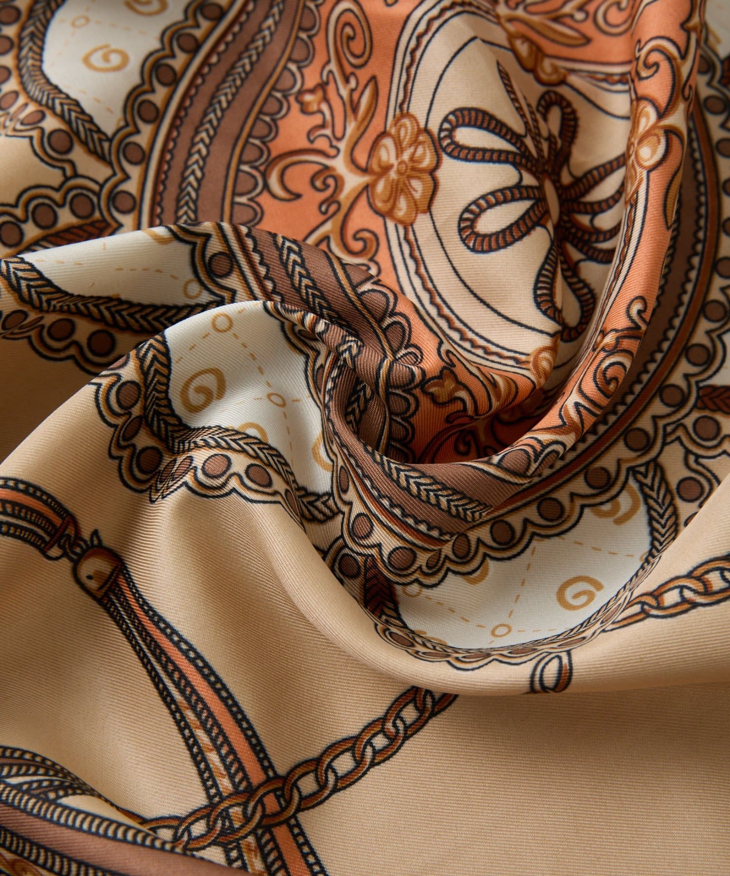 COLONY 2139(コロニー トゥーワンスリーナイン) サークル大判スカーフ  90×90