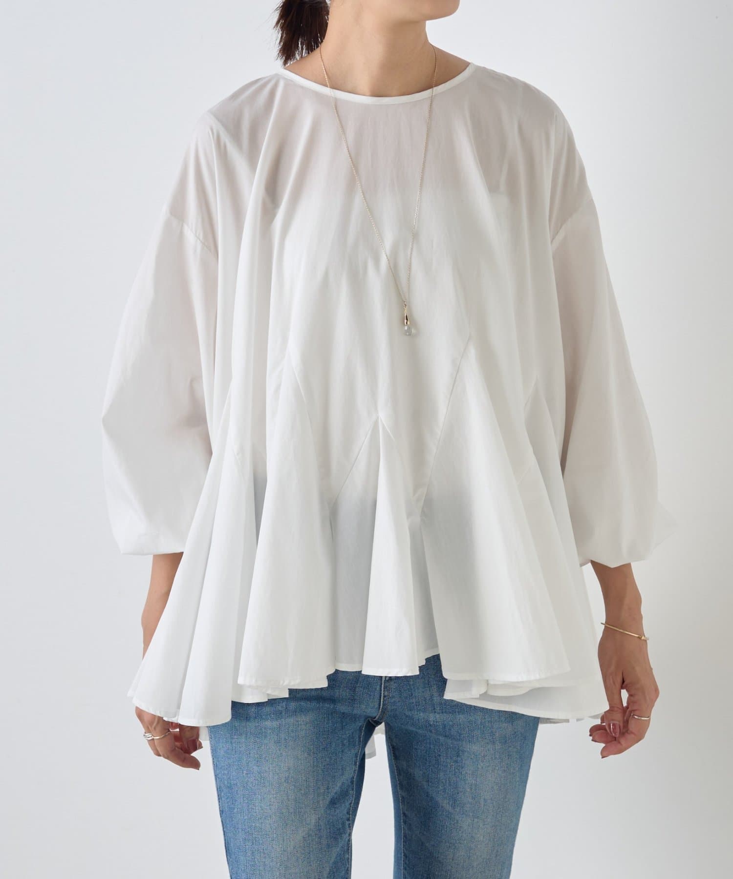 815u*ビアズリー BEARDSLEY フラワーレース ティアード ブラウス. BEARDSLEY（ビアズリー）の「ティアードブラウス（シャツ