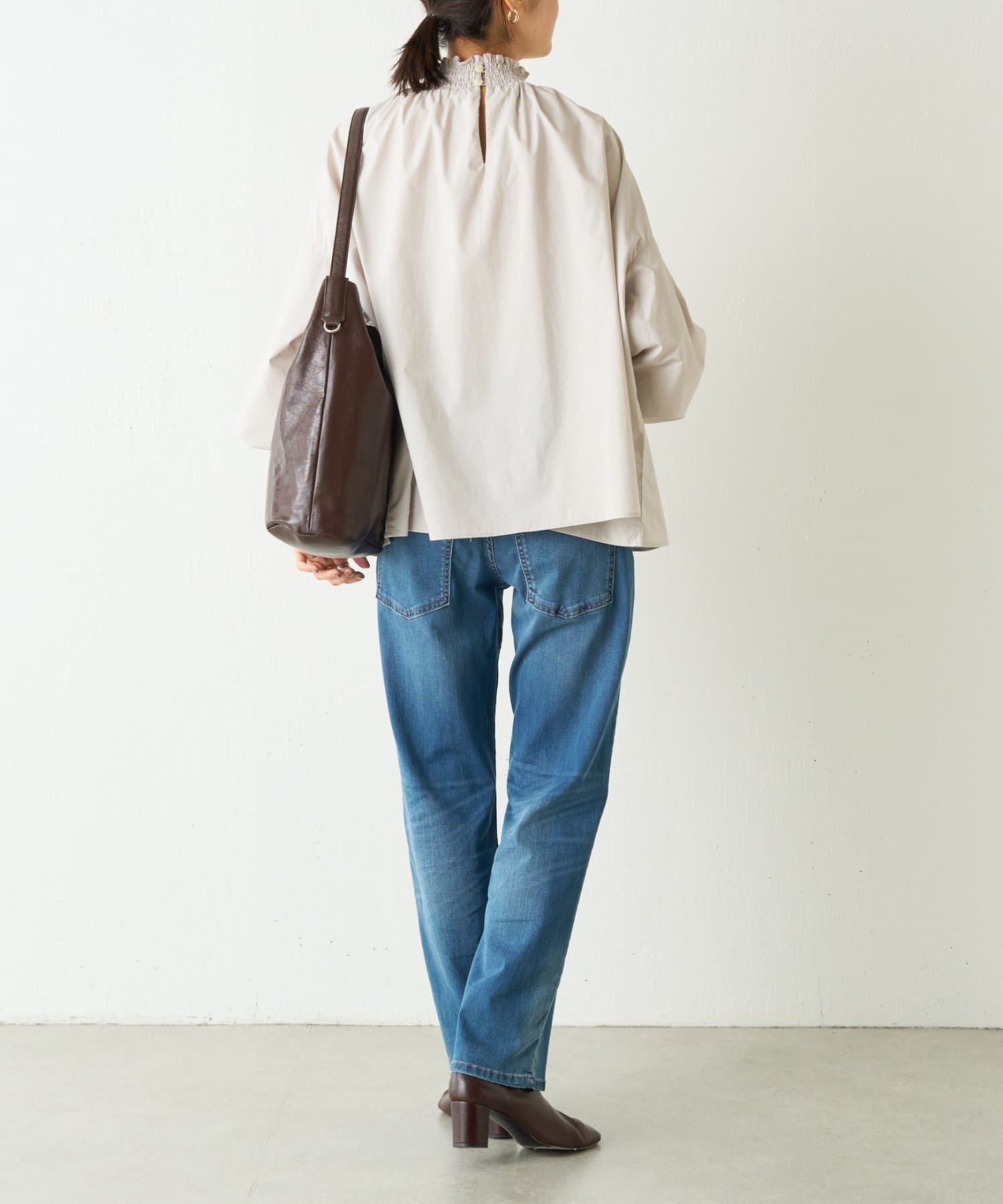 24SS ビアズリー ハイネックシャツ 前後で着れる2WAY シボ感 春夏 シャーリングハイネックシャツ | BEARDSLEY(ビアズリー