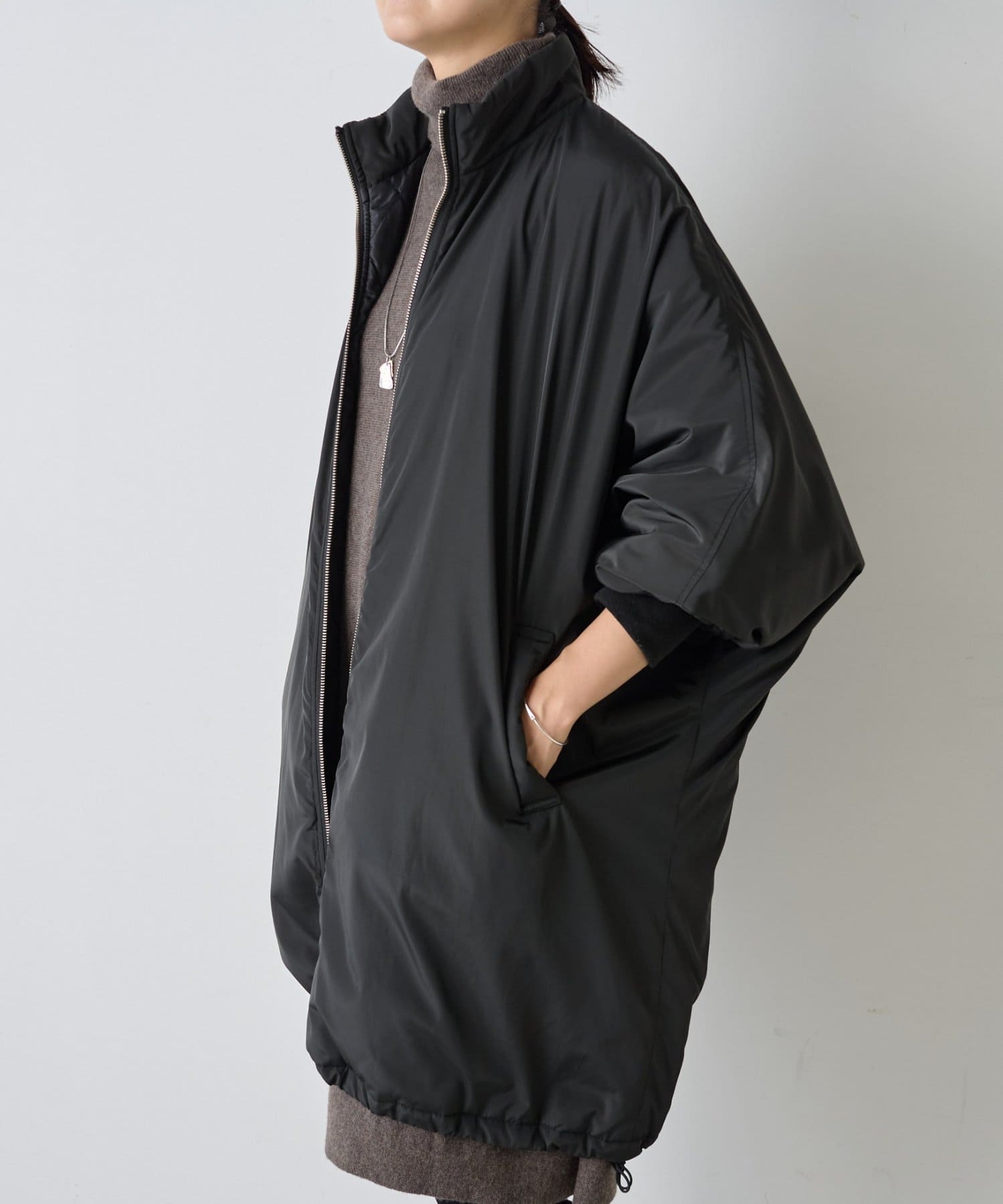 BEARDSLEY 中綿BIGポンチョコート ブラック 　¥35200 中綿BIGポンチョコート（ポンチョ）｜BEARDSLEY（ビアズリー）の