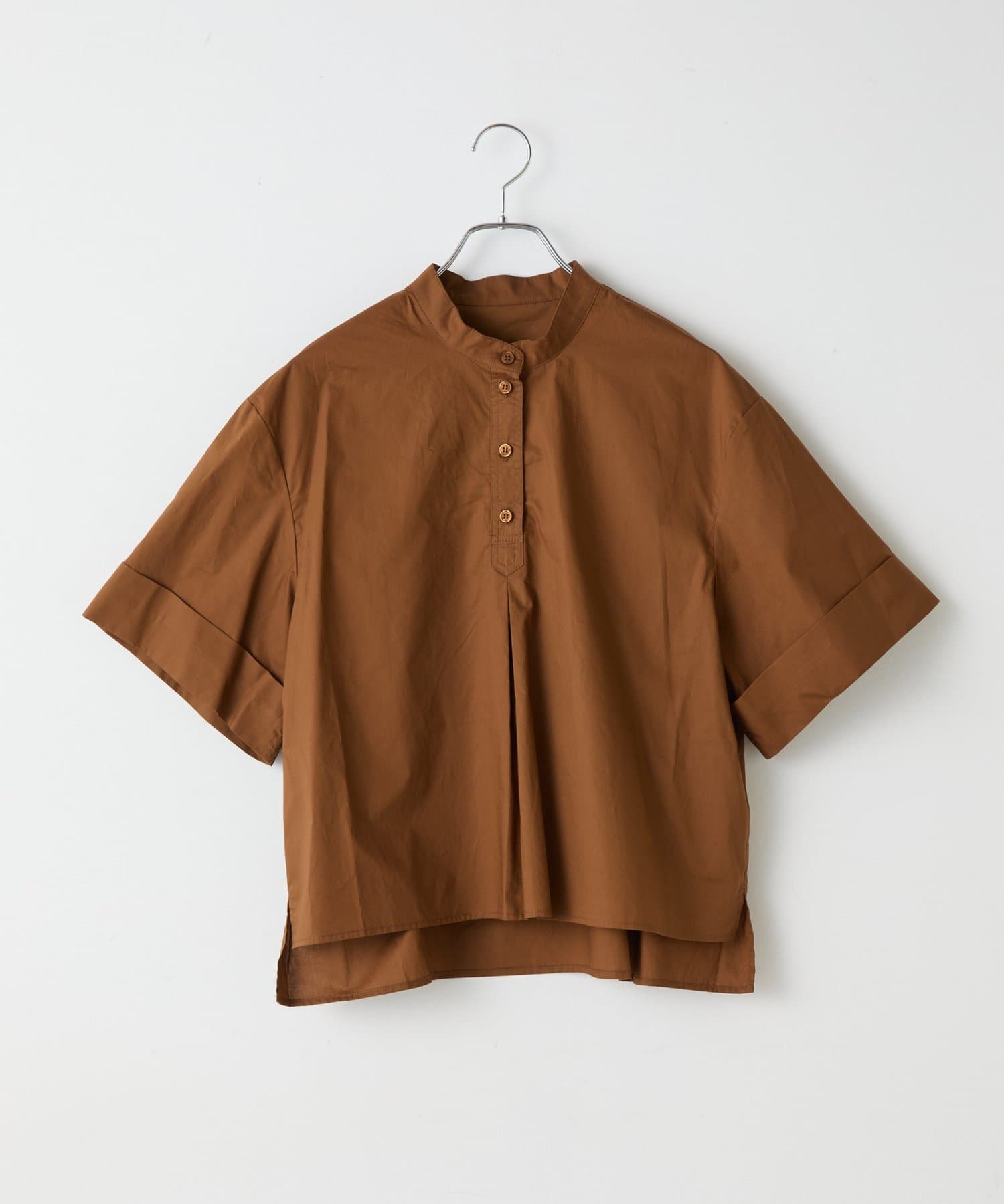 COLONY 2139(コロニー トゥーワンスリーナイン) スタンドカラーセンタータックシャツ