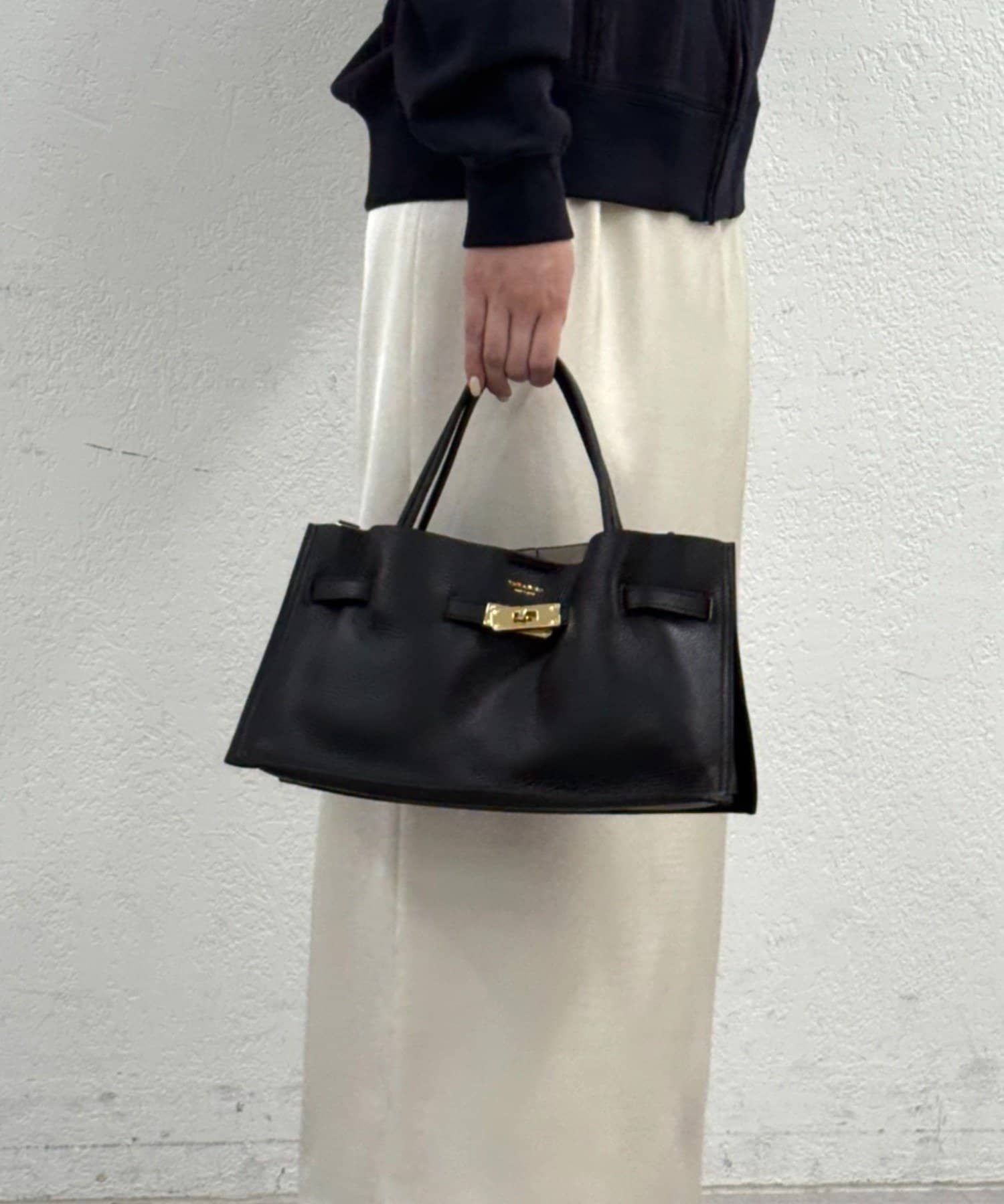 LOUNGEDRESS(ラウンジドレス) VIOLA TREROソフトレザーBAG