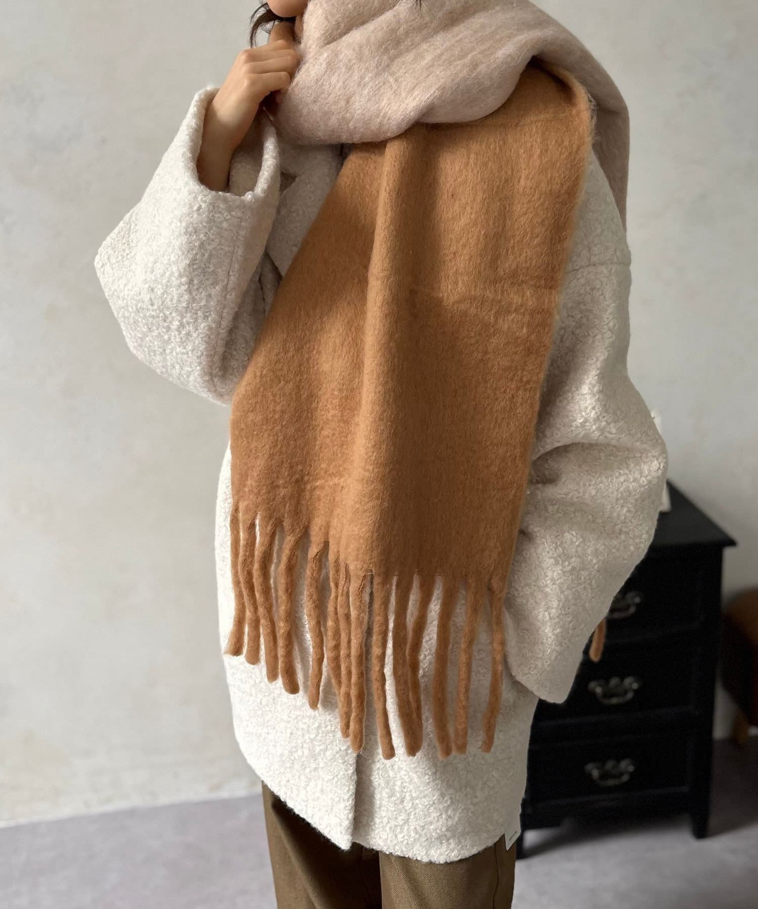 LOCUST(ローカスト) バイカラーマフラー