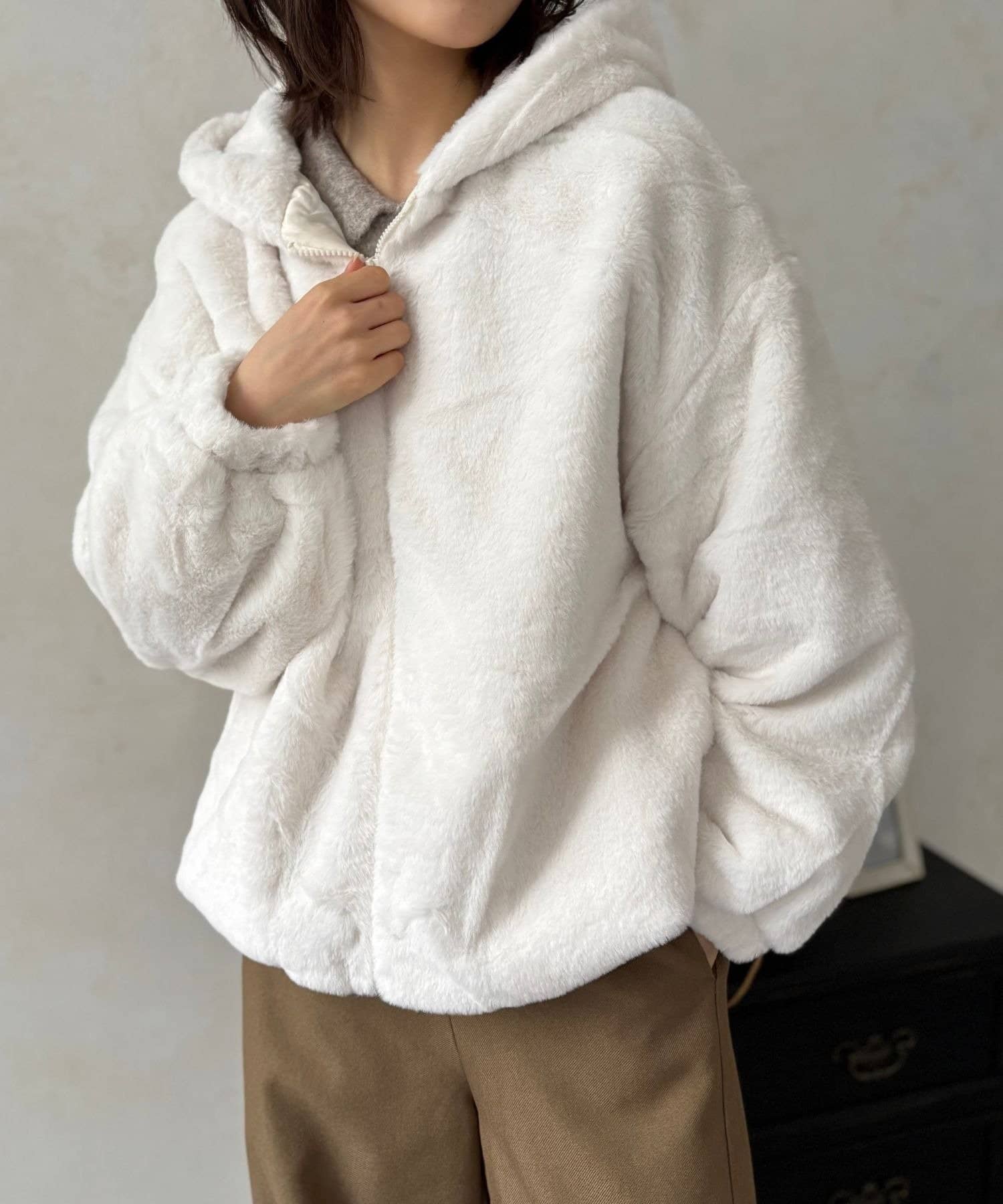 LOCUST(ローカスト) ファーフードジャケット