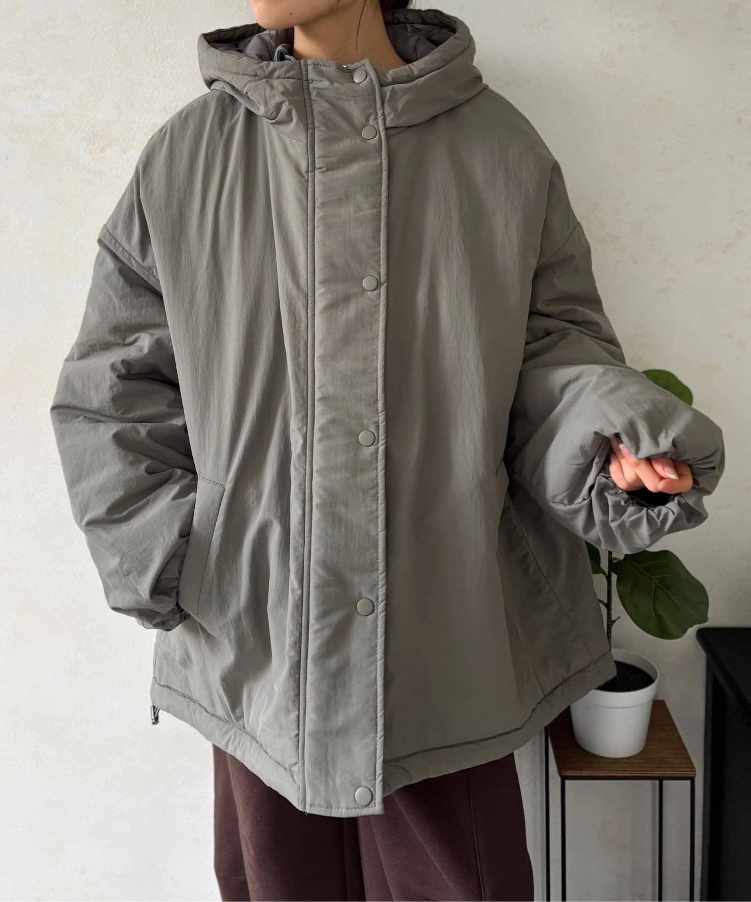 LOCUST(ローカスト) 【肩こり知らずの軽量!!】モンスターパーカー