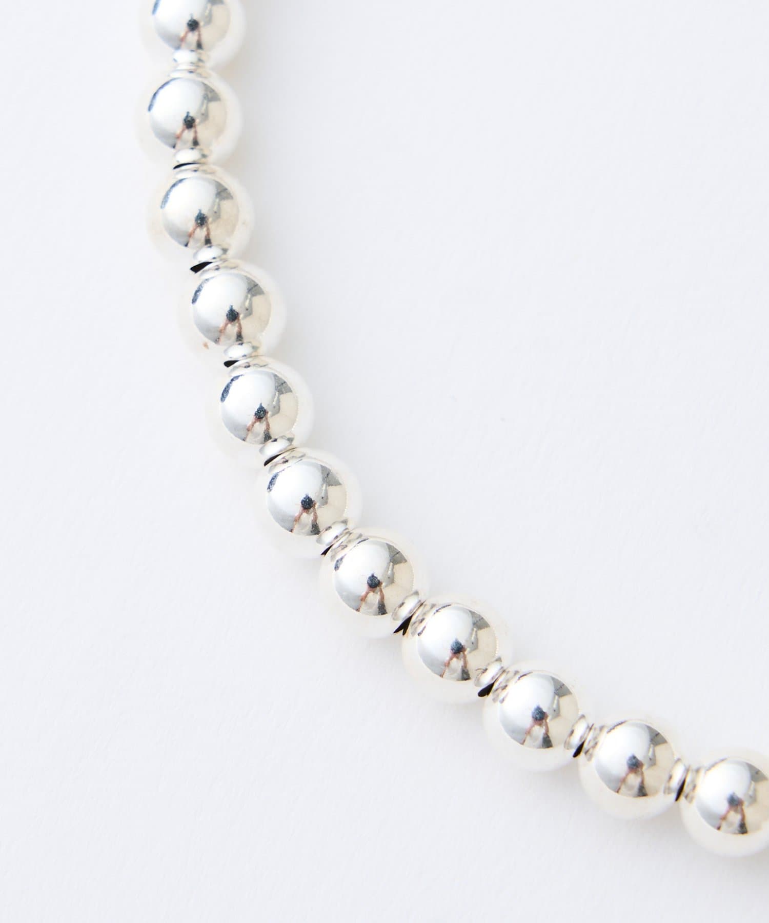 Hoaw.】シルバービース ショートネックレス | Whim Gazette