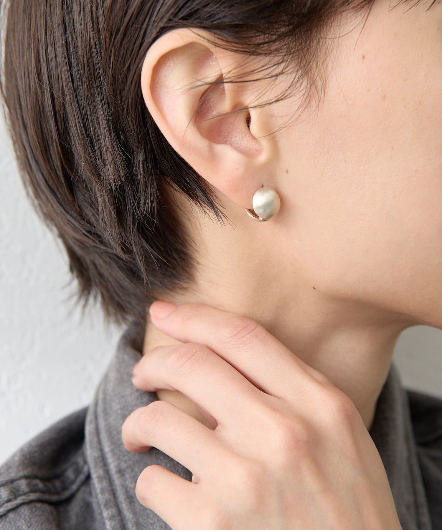 美品【Whim Gazette/ウィムガゼット】ピアス Hoaw.】Tiny Ball ピアス | Whim Gazette(ウィム ガゼット