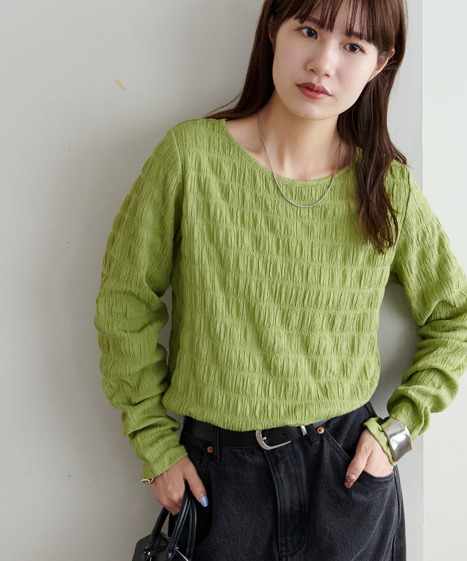 DISCOAT(ディスコート) 生地シャーリングロングスリーブ