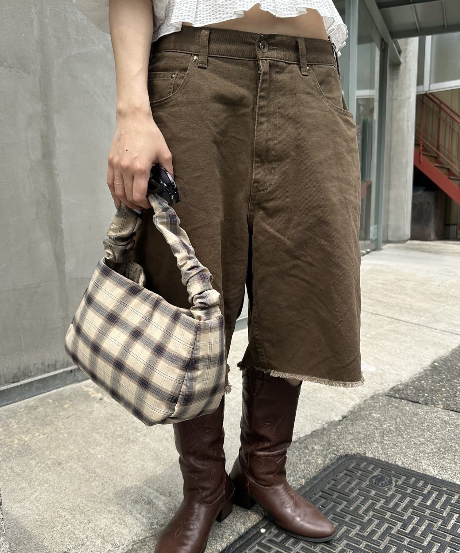 OUTLET(アウトレット) 【Kastane】フェイデッドプロセシングツイルショートパンツ