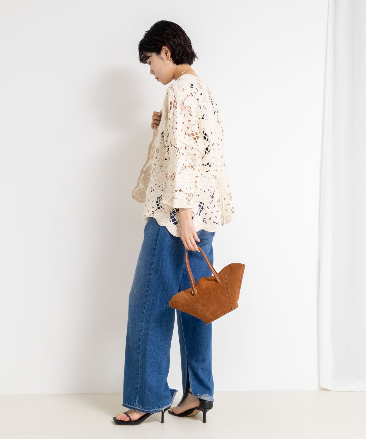 新品未使用　sanpo kuschel 七分袖でボレロ sanpo kuschel Sから4L対応 思わず振り向く刺繍ぽわん袖