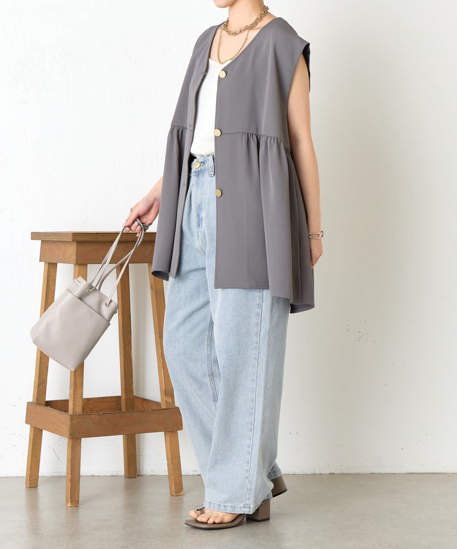 IENA★セール前完売★ペプラムジレ ペプラムジレ（ジレ）｜IENA（イエナ）の通販｜BAYCREW'S STORE