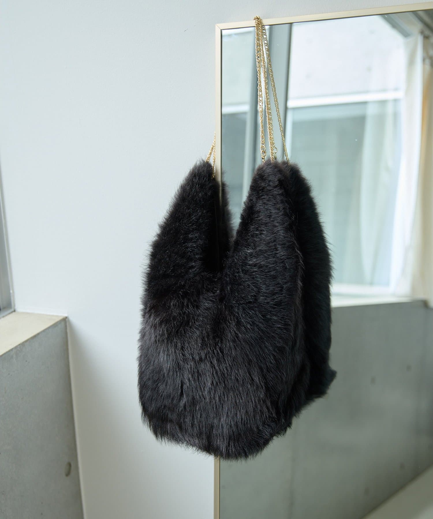 Whim Gazette(ウィム ガゼット) ＜高輪店＆WEB限定＞トスカーナムートンチェーンBAG