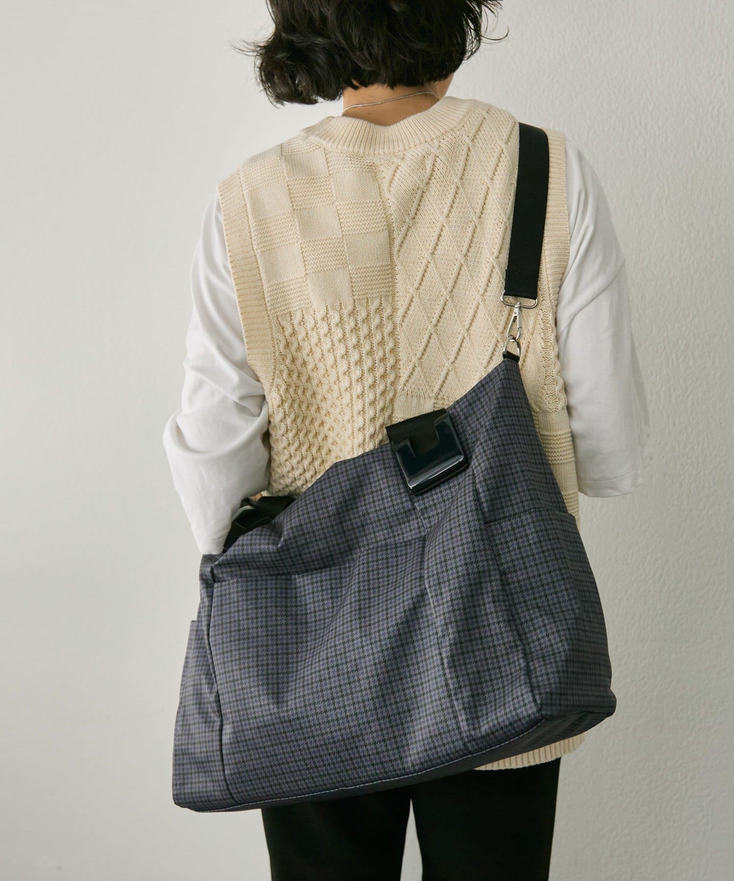 ear PAPILLONNER(イア パピヨネ) sampo×ear コラボ樹脂パーツトートバッグLサイズ