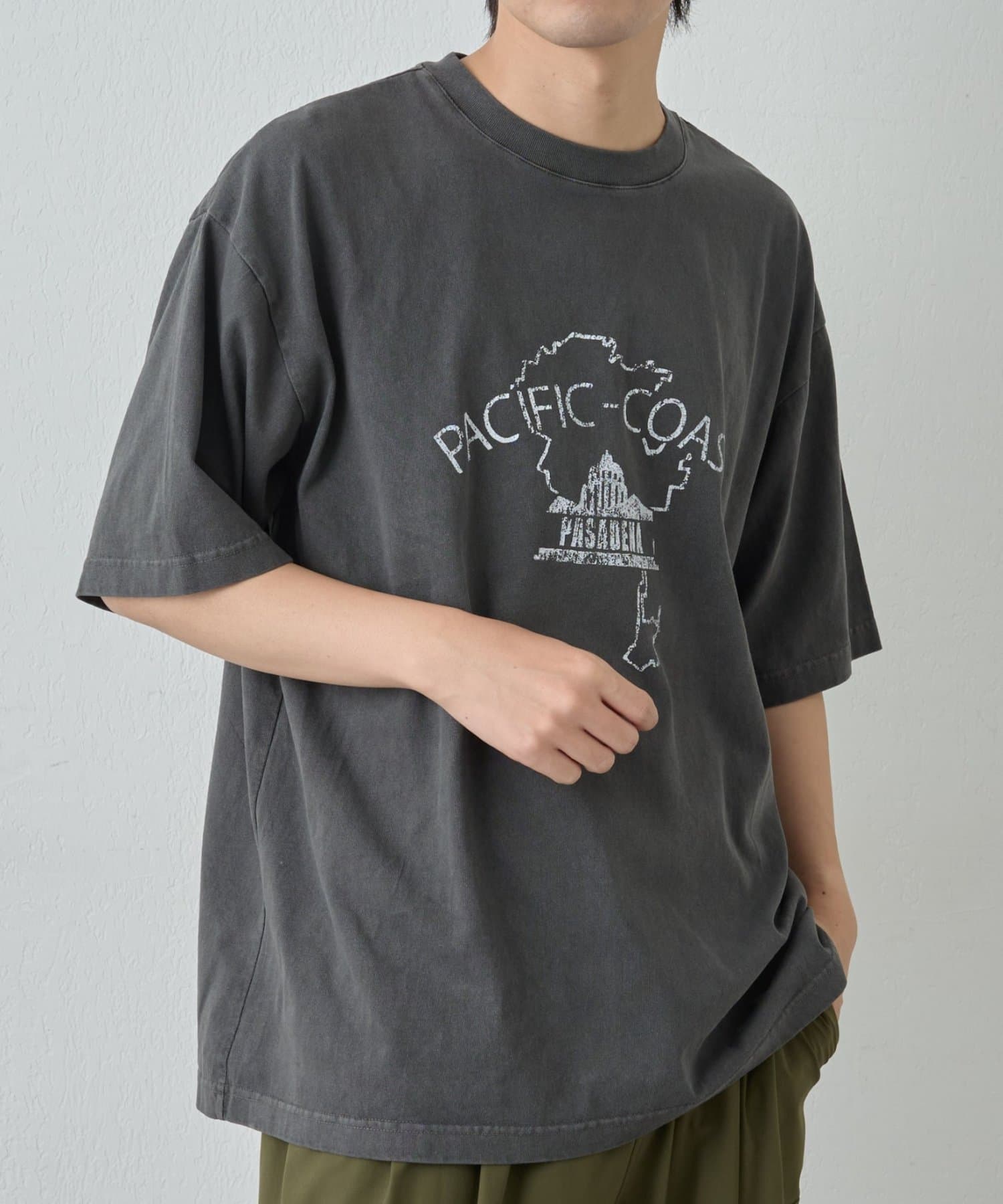 COLONY 2139(コロニー トゥーワンスリーナイン) PACIFICカスレフェードTEE