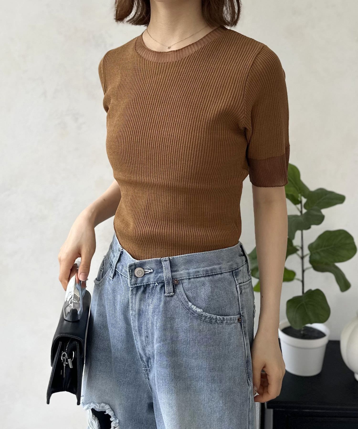 LOCUST(ローカスト) 【万能アイテム】 シアーラインサマーニット